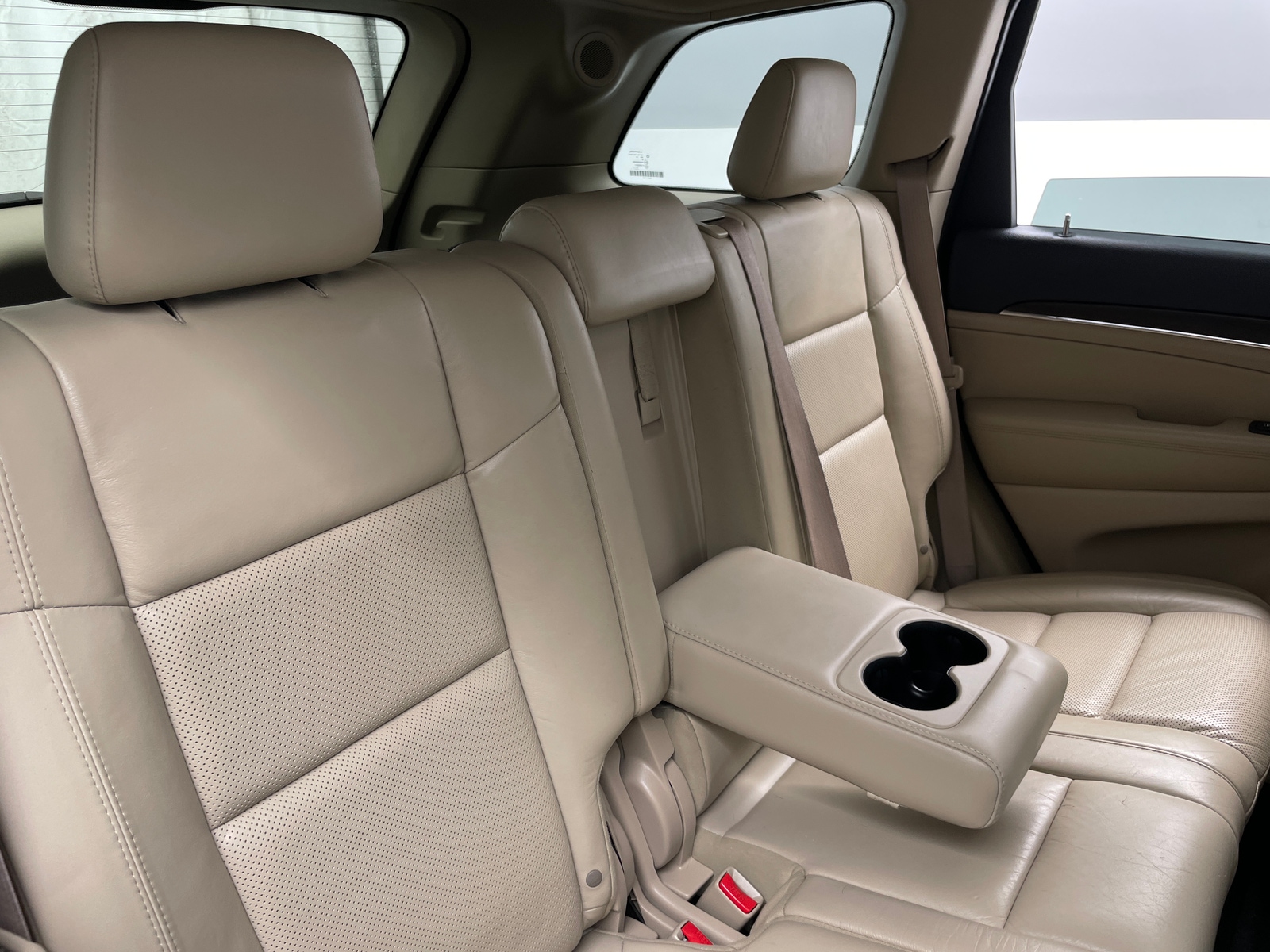 Thumbnail: 2015 Jeep Grand Cherokee - 5