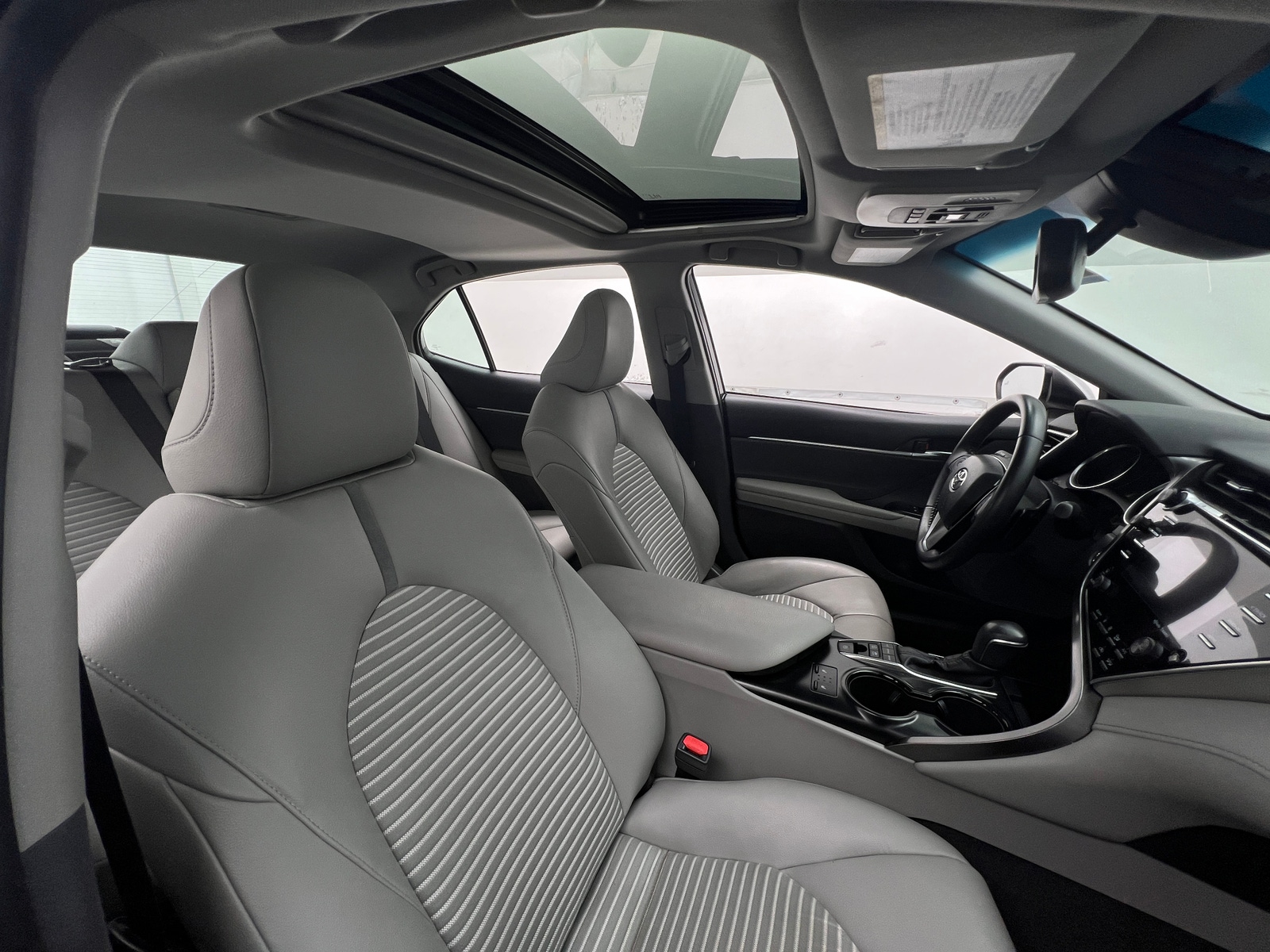 Thumbnail: 2018 Toyota Camry - 2