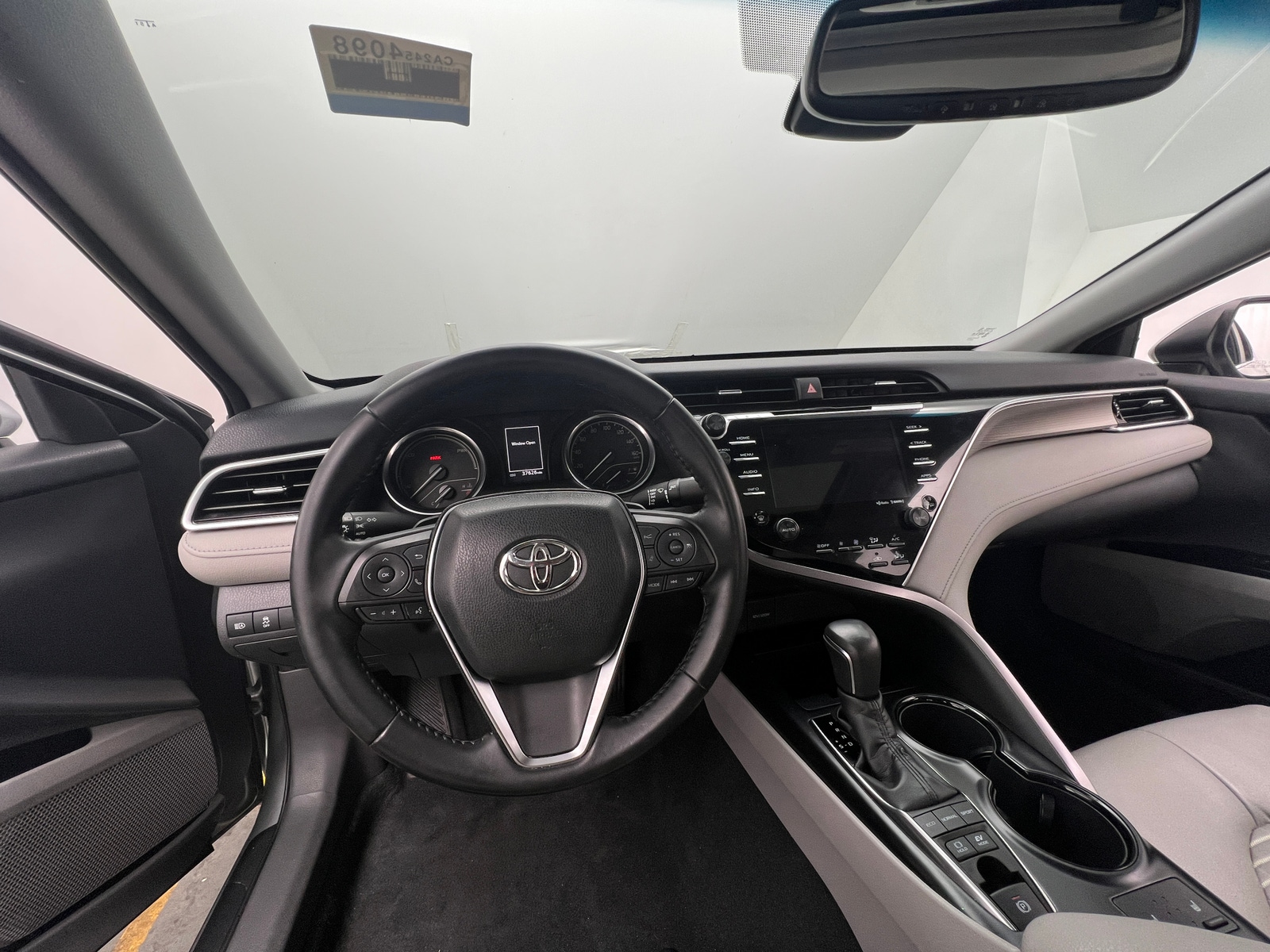 Thumbnail: 2018 Toyota Camry - 3