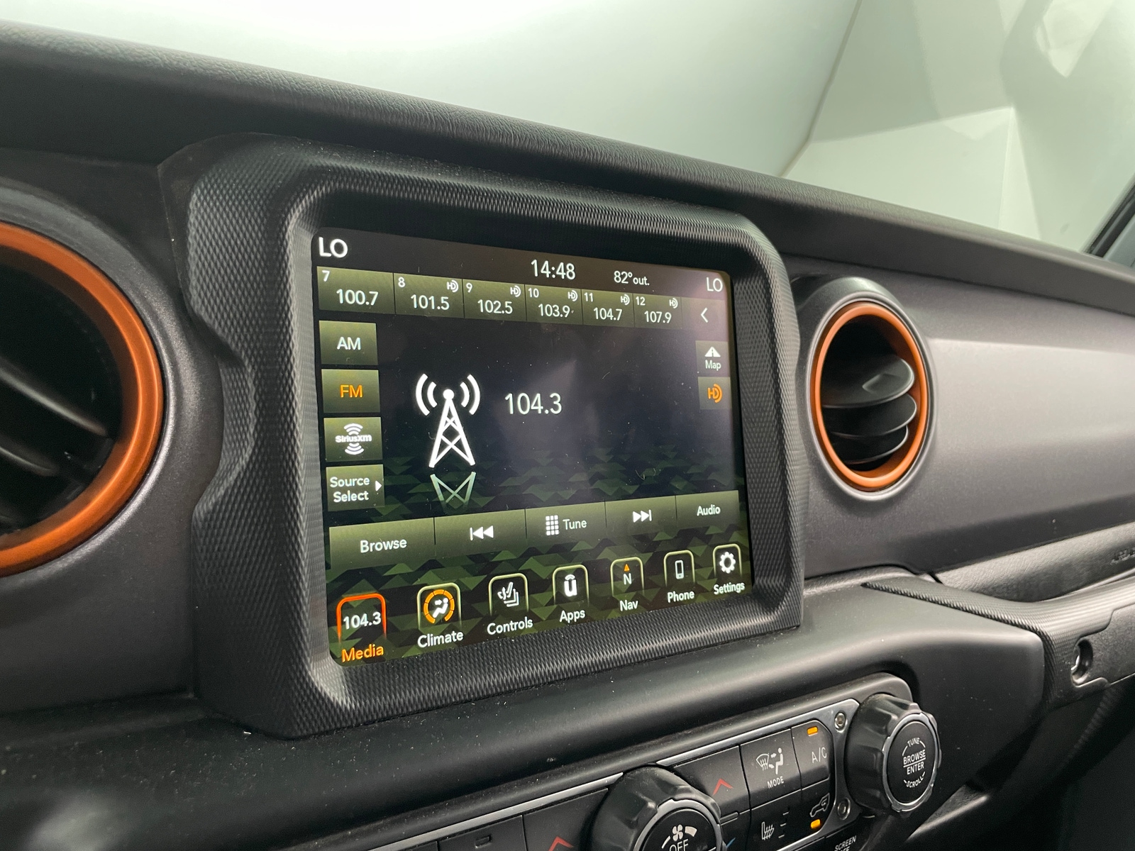 Thumbnail: 2022 Jeep Gladiator - 3