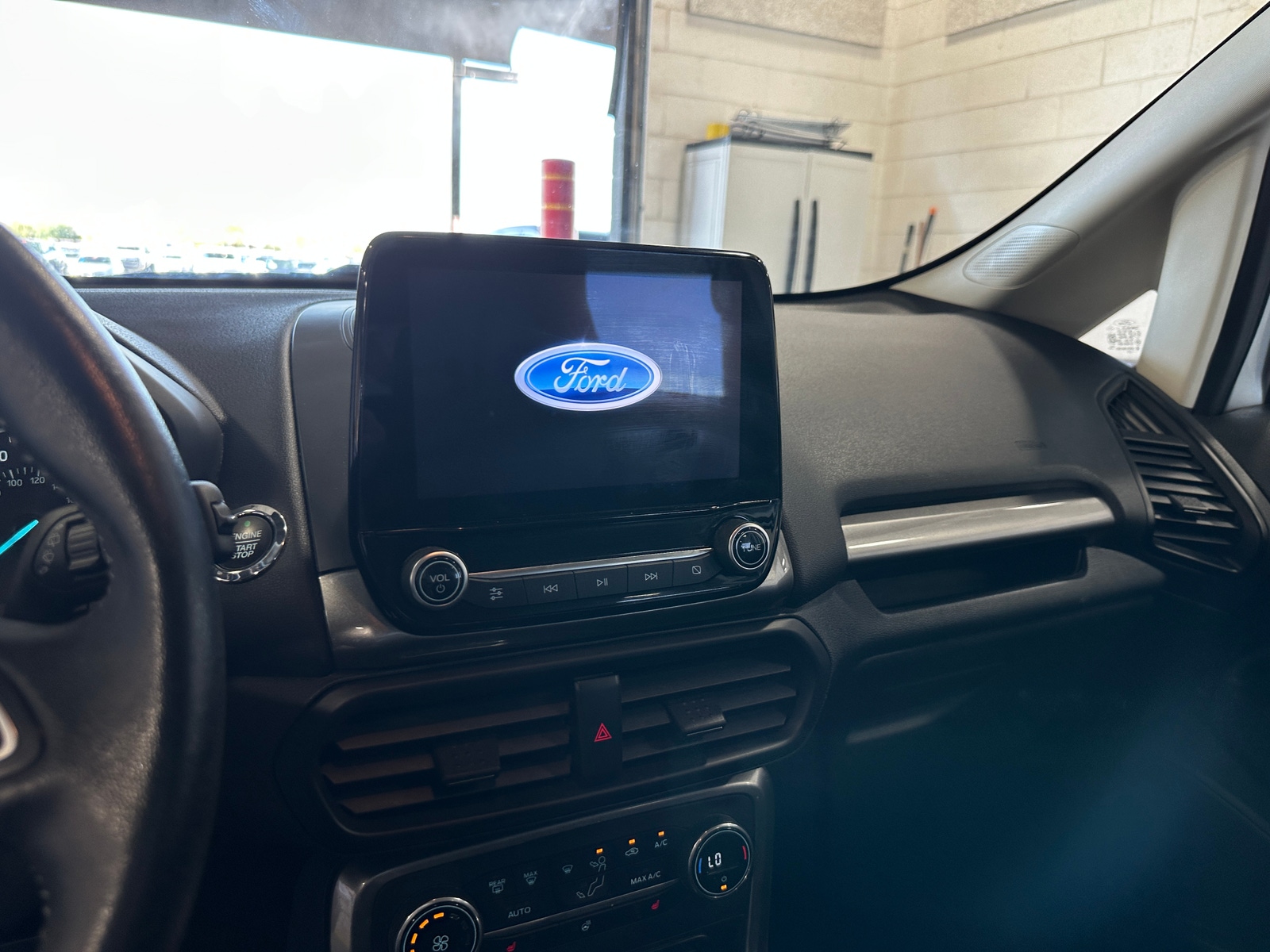 Thumbnail: 2022 Ford EcoSport - 3