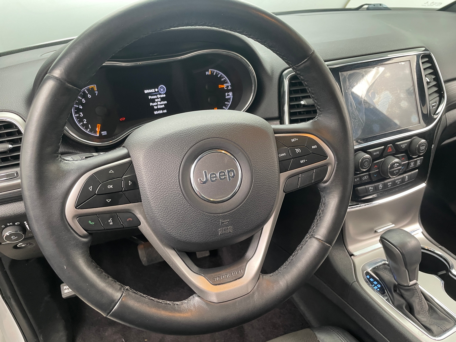 Thumbnail: 2019 Jeep Grand Cherokee - 4