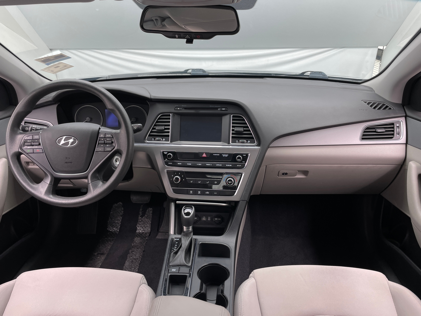 Thumbnail: 2017 Hyundai Sonata - 3