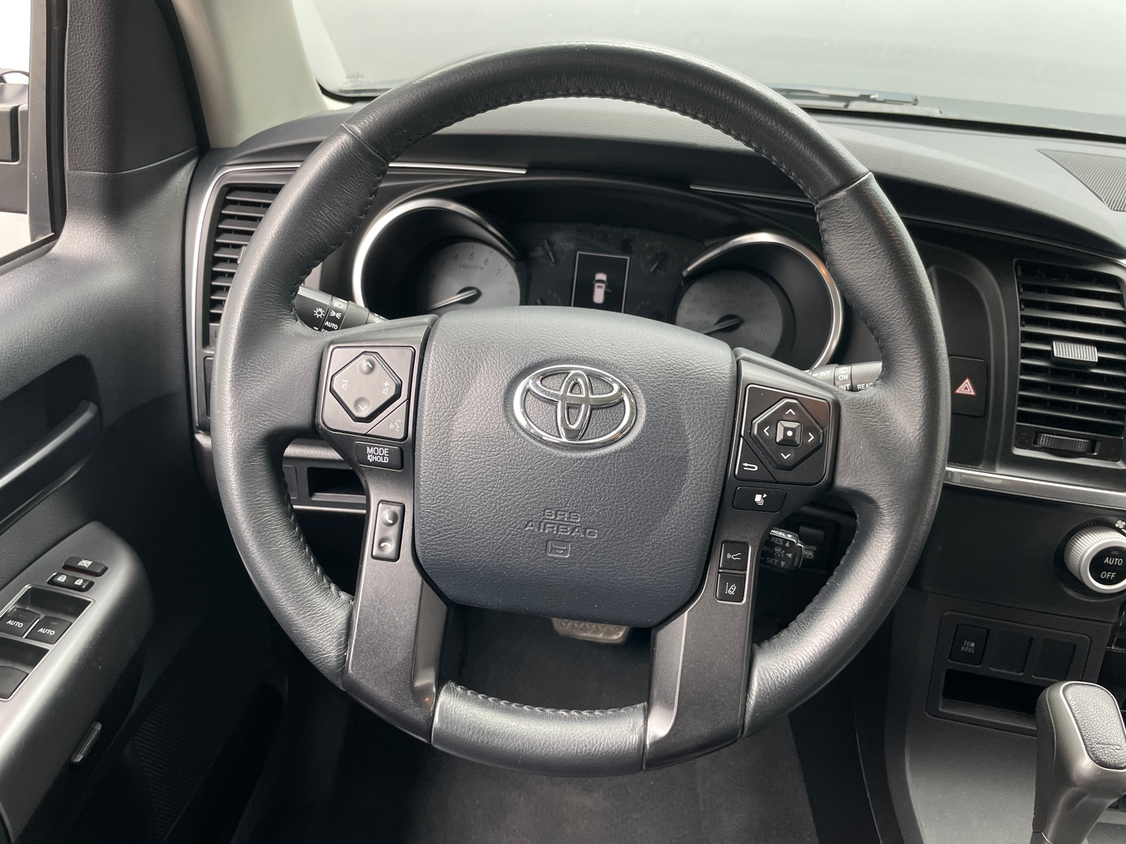 Thumbnail: 2019 Toyota Sequoia - 4