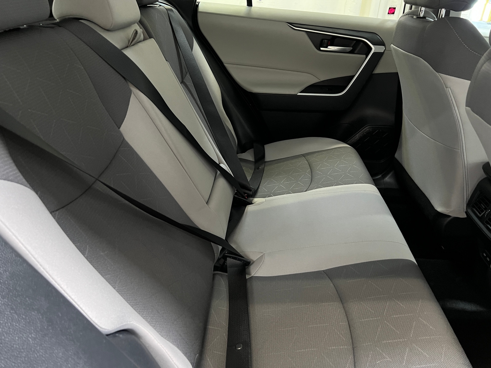 Thumbnail: 2025 Toyota RAV4 - 6
