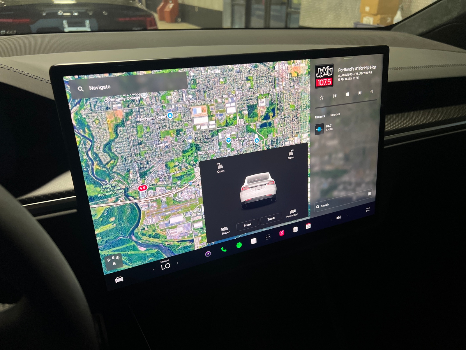 Thumbnail: 2024 Tesla Model X - 3