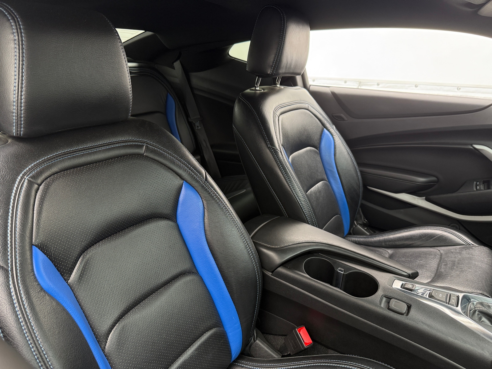 Thumbnail: 2019 Chevrolet Camaro - 2