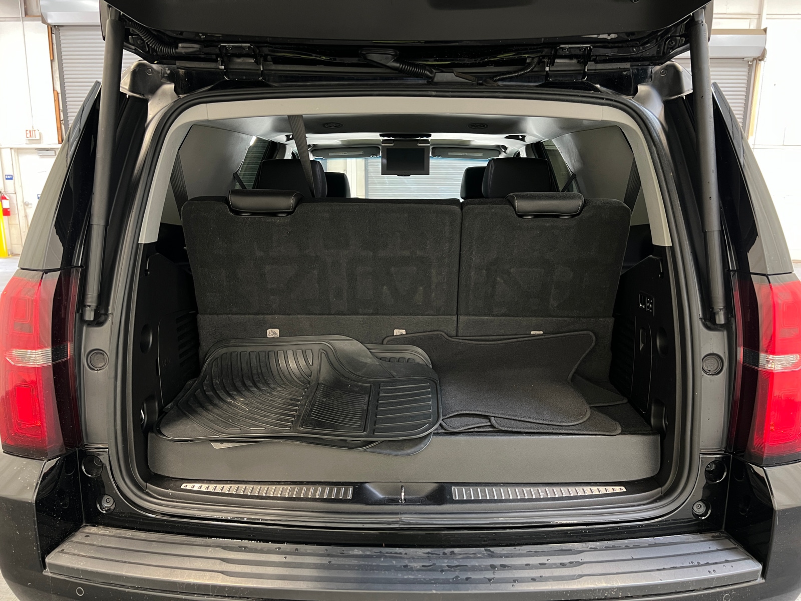 Thumbnail: 2018 Chevrolet Tahoe - 6