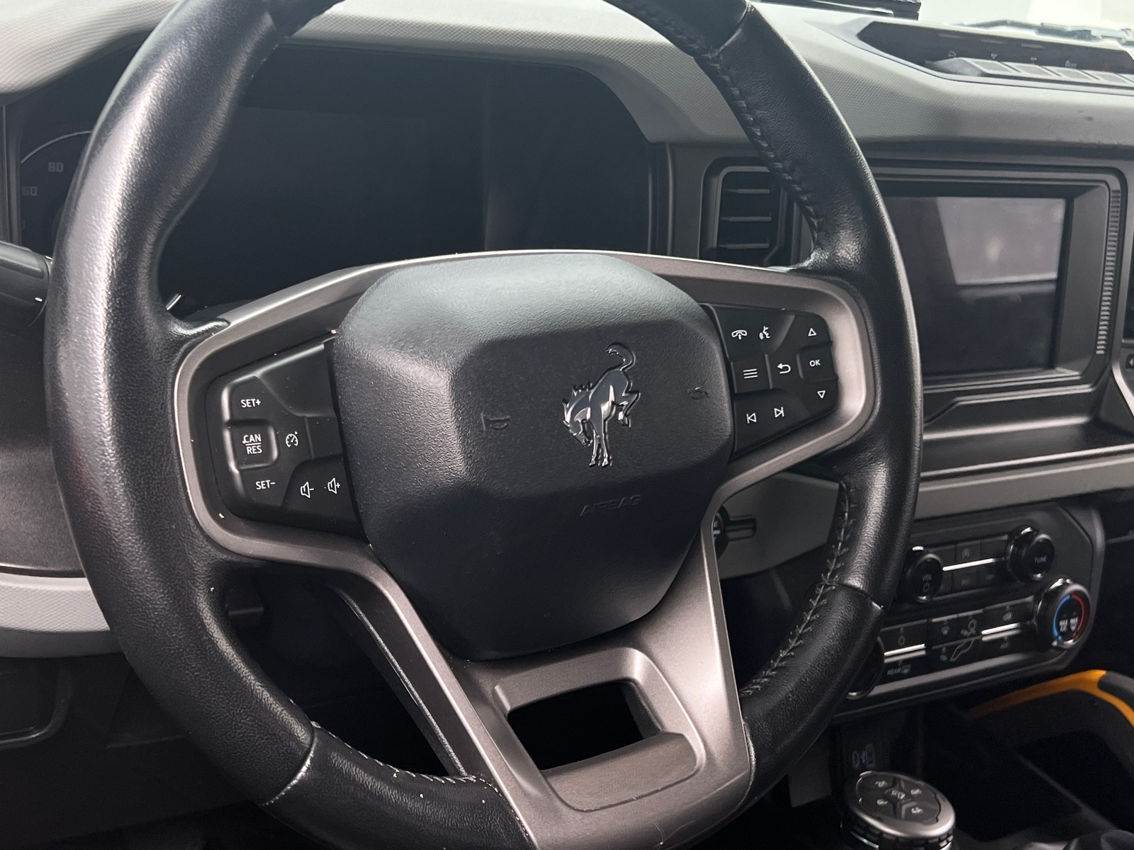 Thumbnail: 2022 Ford Bronco - 5