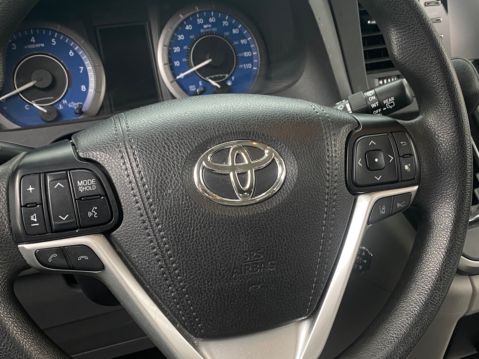 Thumbnail: 2020 Toyota Sienna - 5