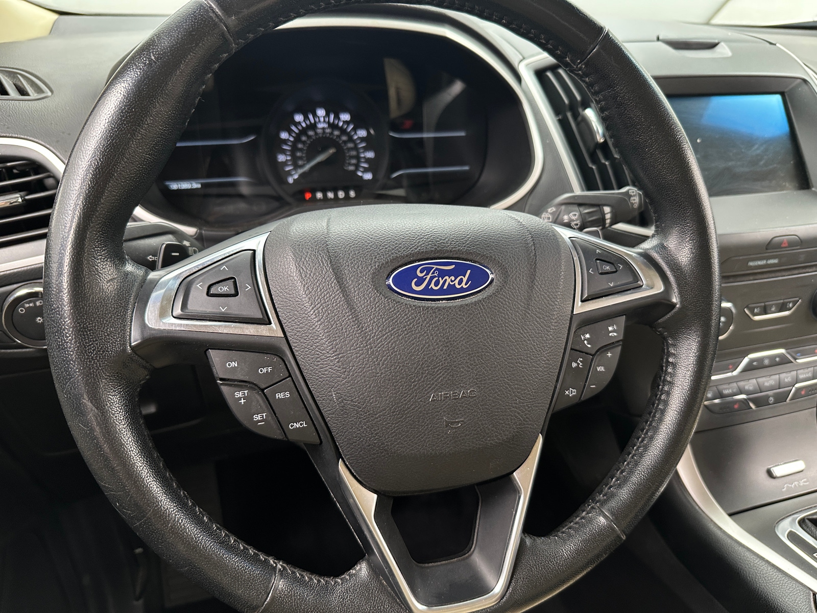 Thumbnail: 2017 Ford Edge - 4