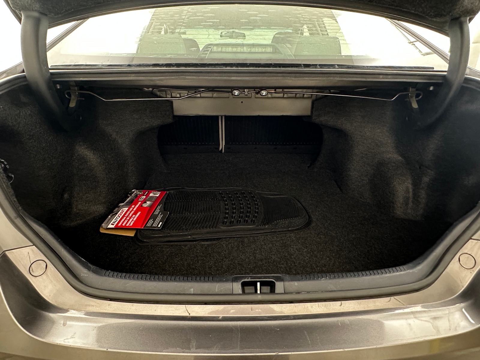 Thumbnail: 2016 Toyota Camry - 7