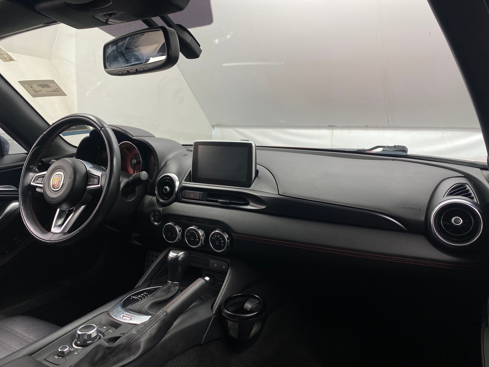 Thumbnail: 2019 Fiat 124 Spider - 2