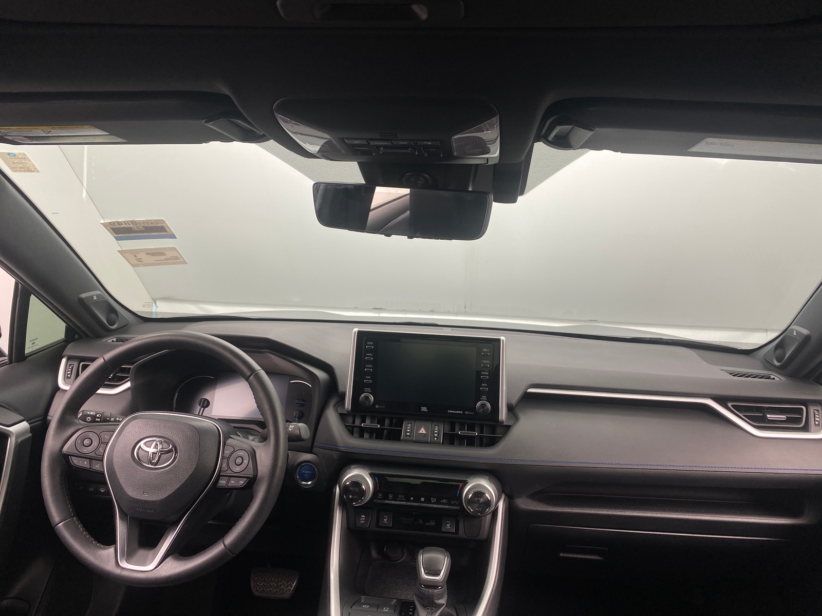 Thumbnail: 2021 Toyota RAV4 - 3