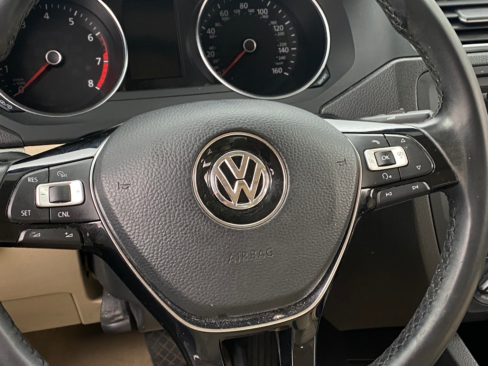 Thumbnail: 2015 Volkswagen Jetta - 5