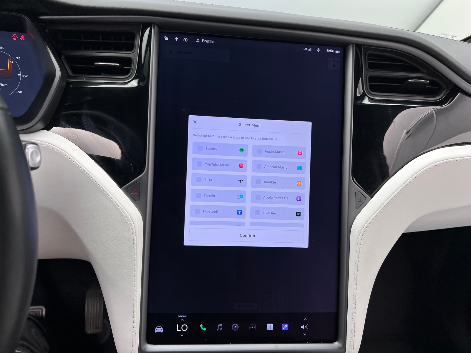 Thumbnail: 2019 Tesla Model X - 3