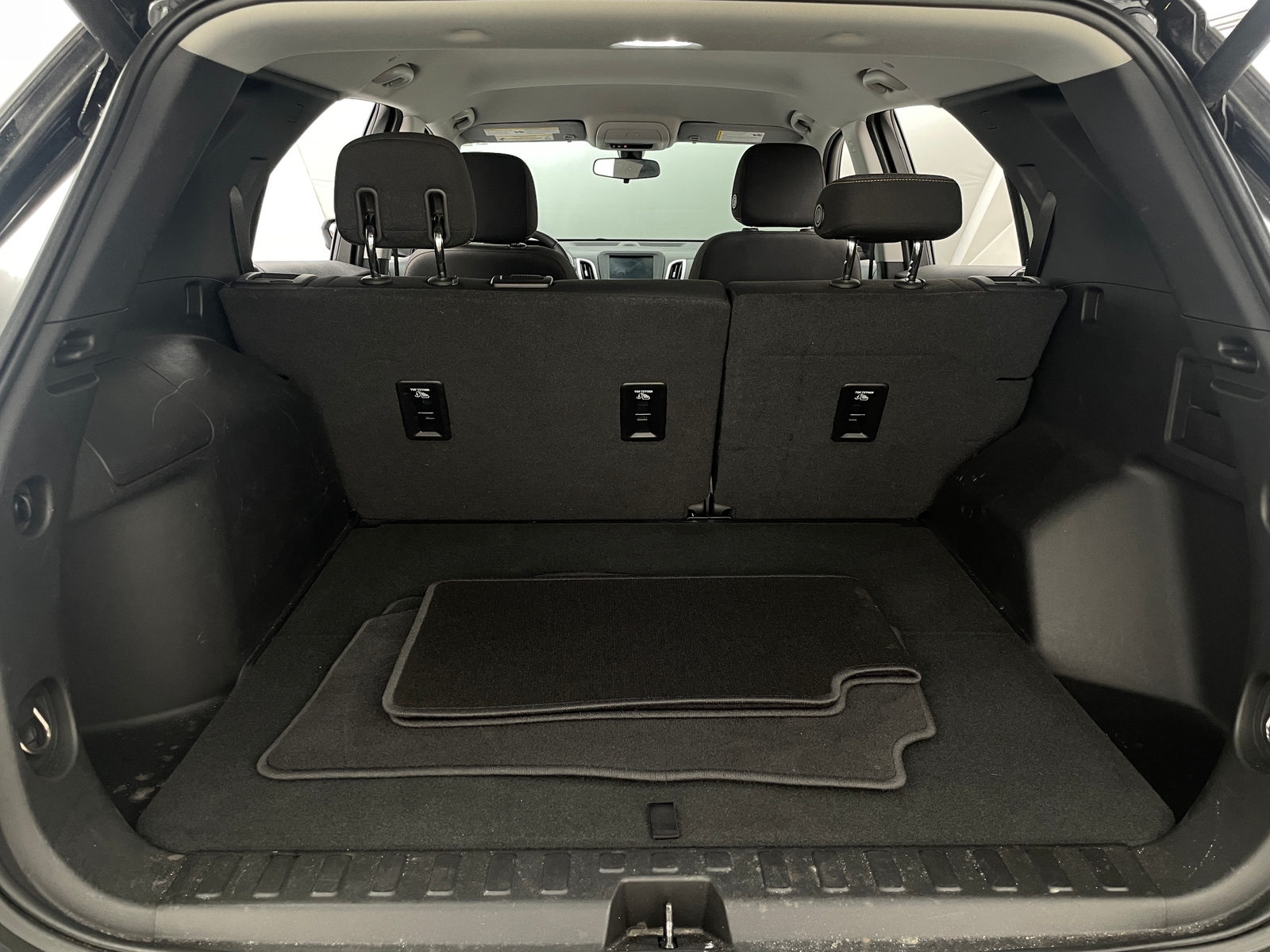 Thumbnail: 2018 Chevrolet Equinox - 7