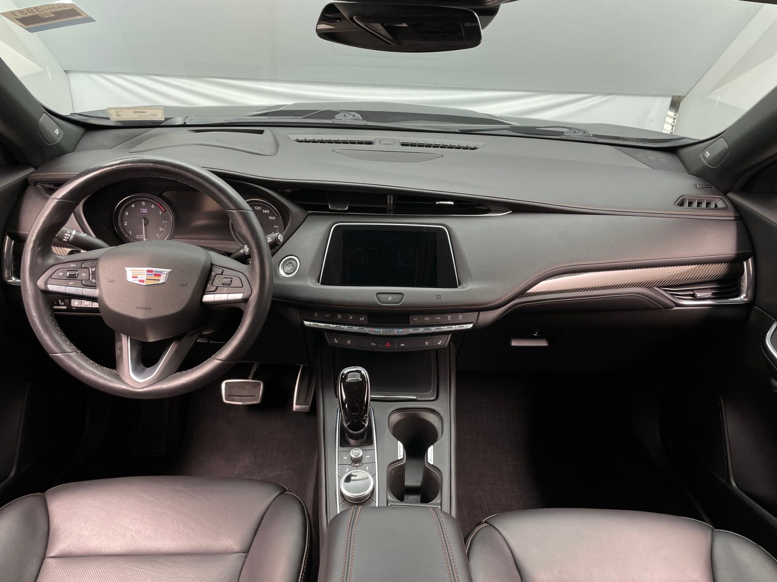 Thumbnail: 2021 Cadillac XT4 - 2