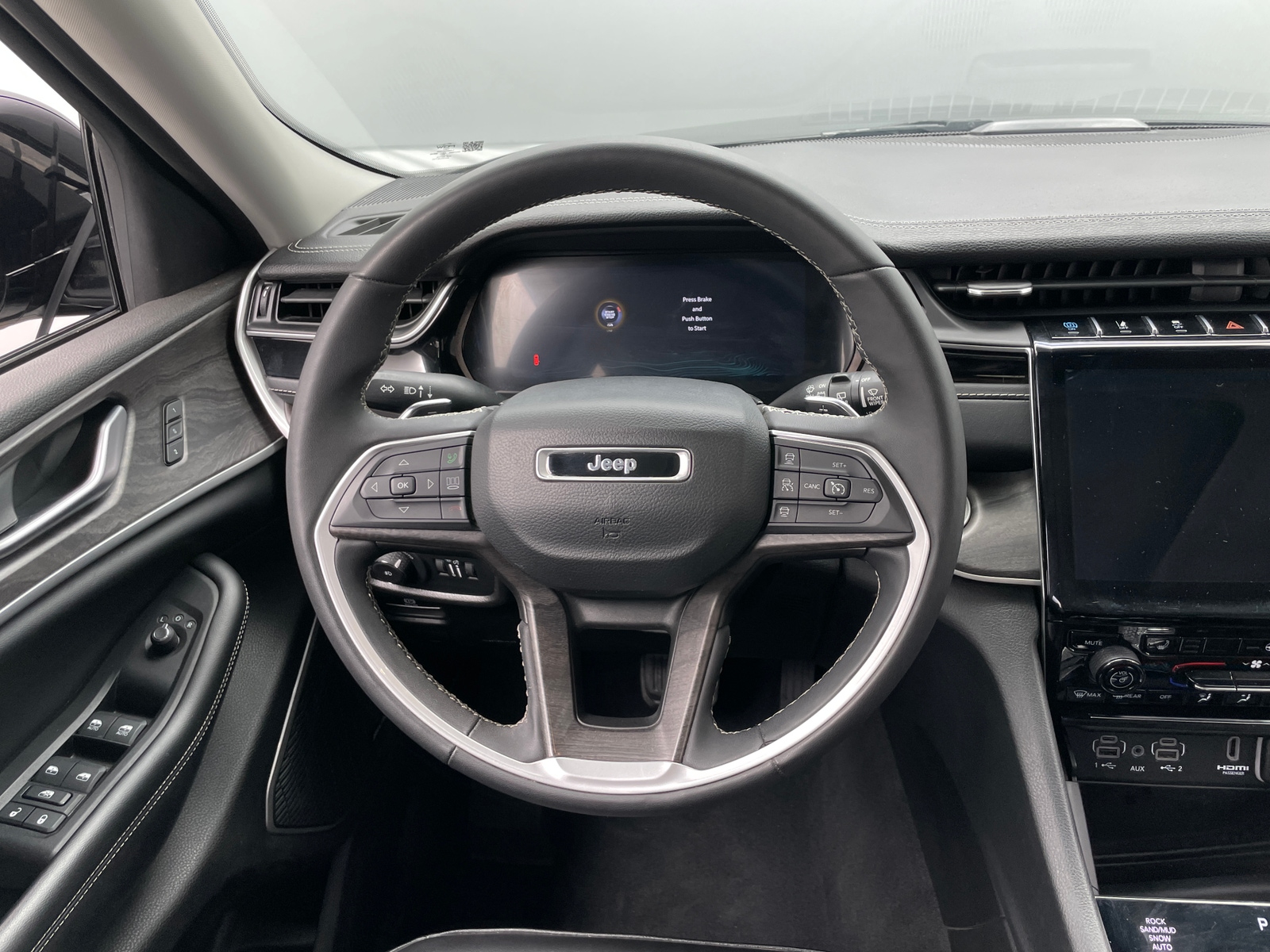 Thumbnail: 2023 Jeep Grand Cherokee - 4
