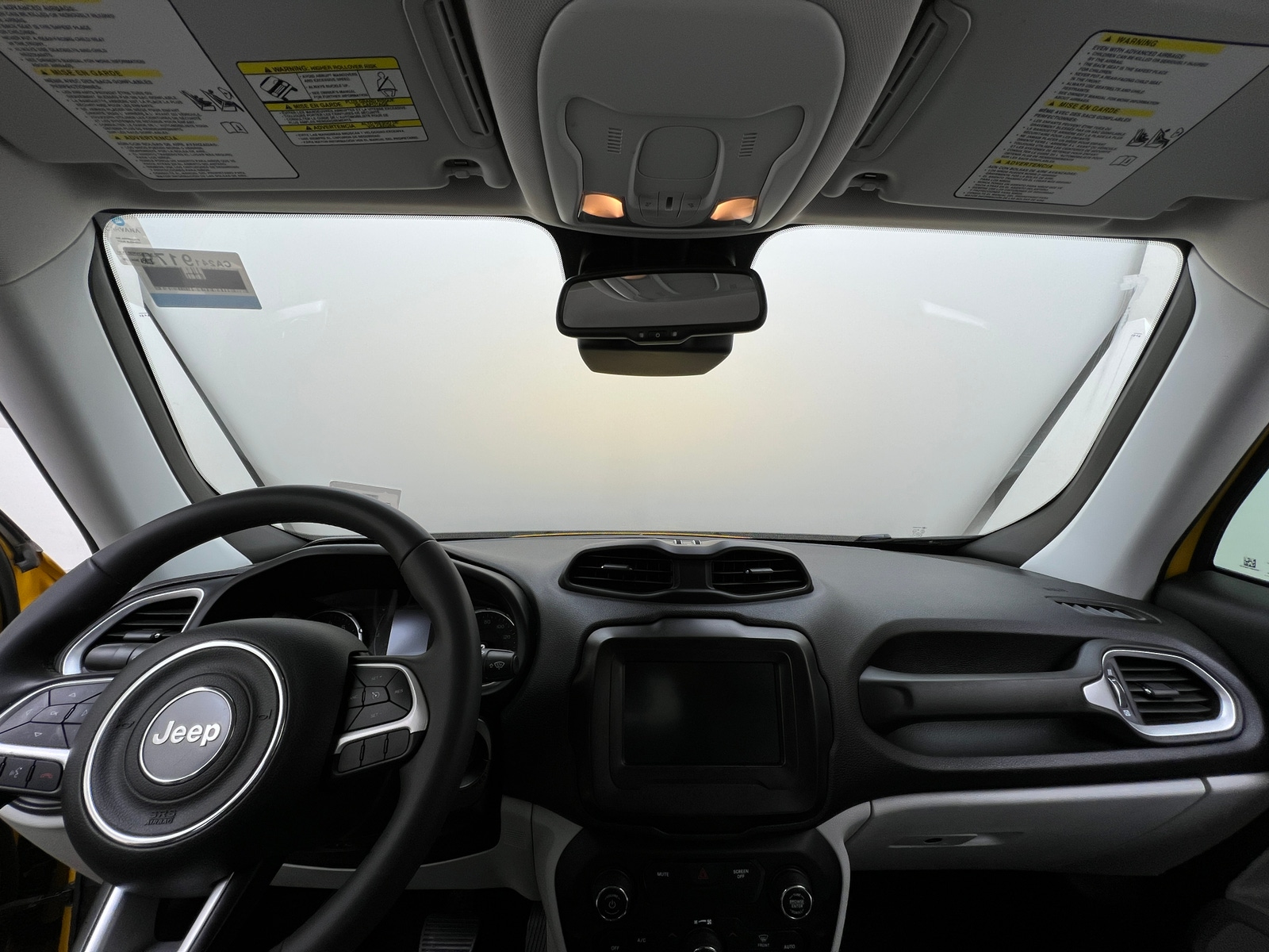 Thumbnail: 2018 Jeep Renegade - 3