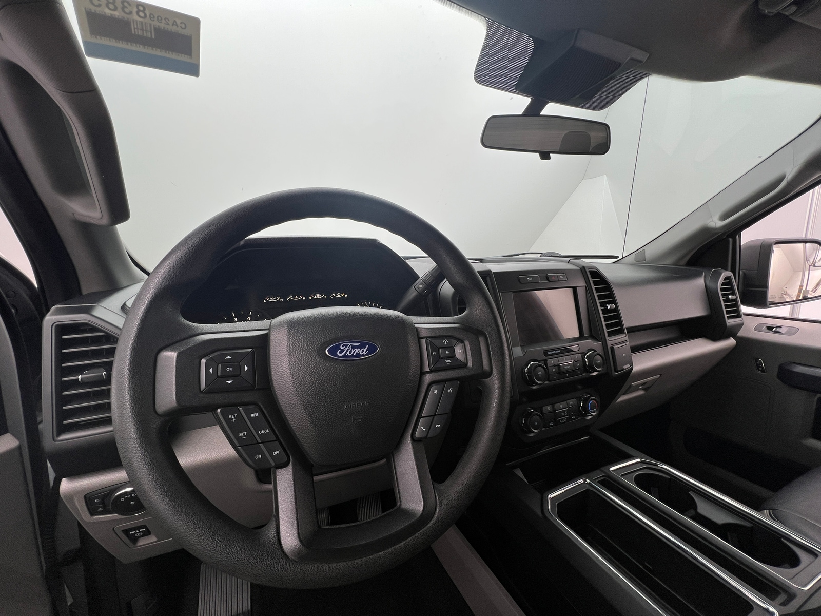 Thumbnail: 2020 Ford Econoline - 3