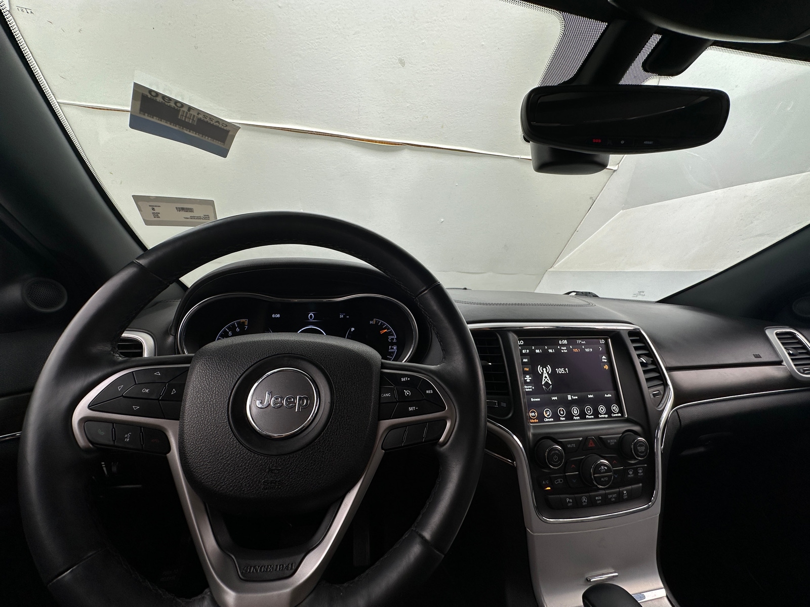 Thumbnail: 2018 Jeep Grand Cherokee - 2