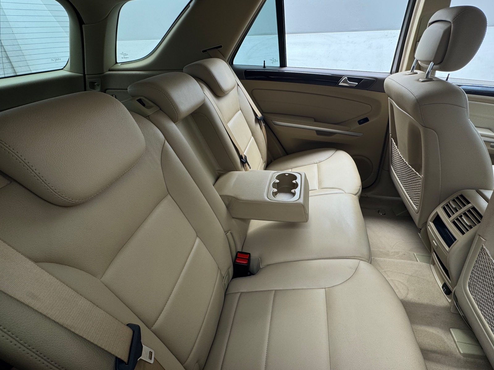 Thumbnail: 2010 Mercedes-Benz M-Class - 6