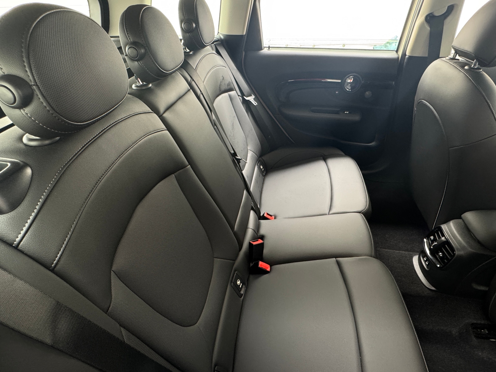 Thumbnail: 2019 MINI Cooper Clubman - 5