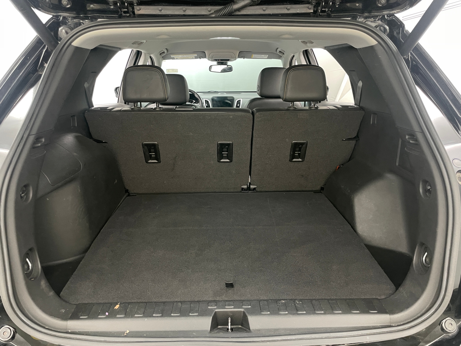 Thumbnail: 2021 Chevrolet Equinox - 6