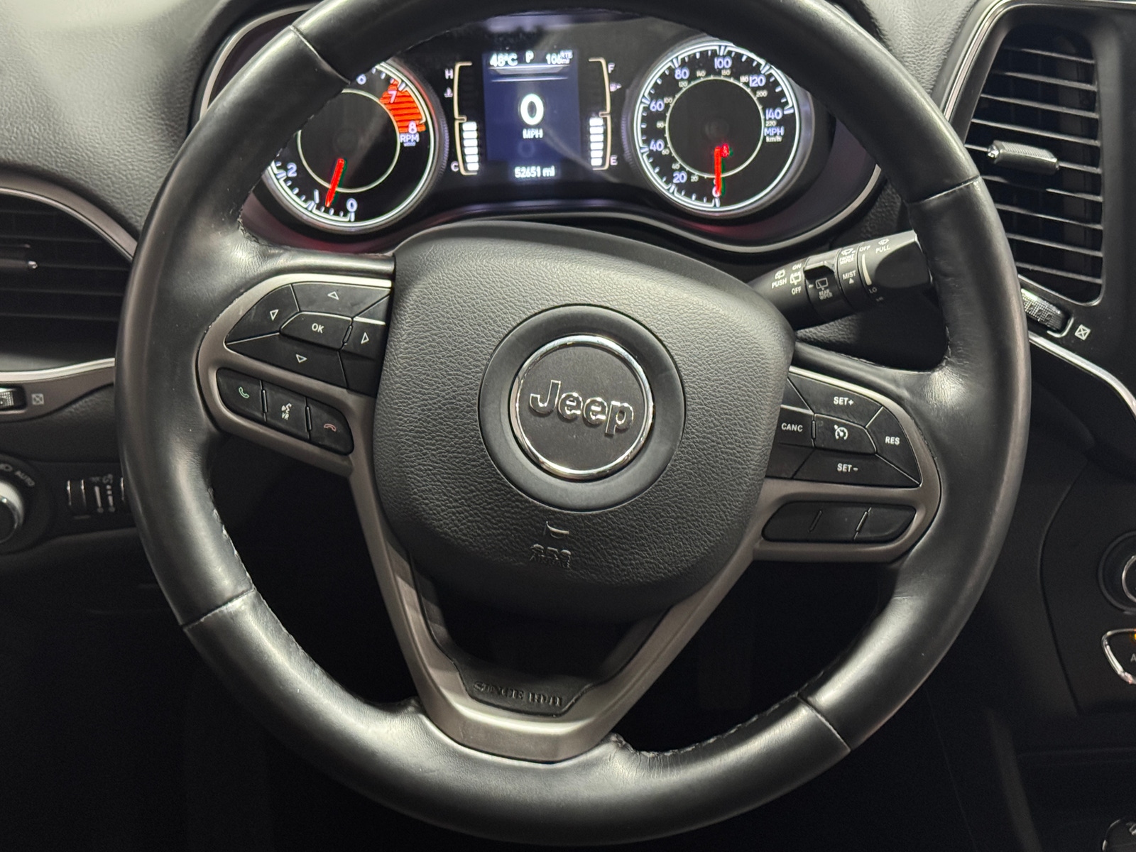 Thumbnail: 2019 Jeep Cherokee - 5