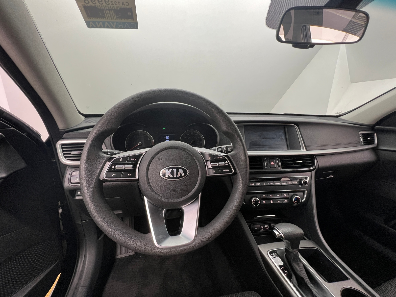 Thumbnail: 2020 Kia Optima - 3