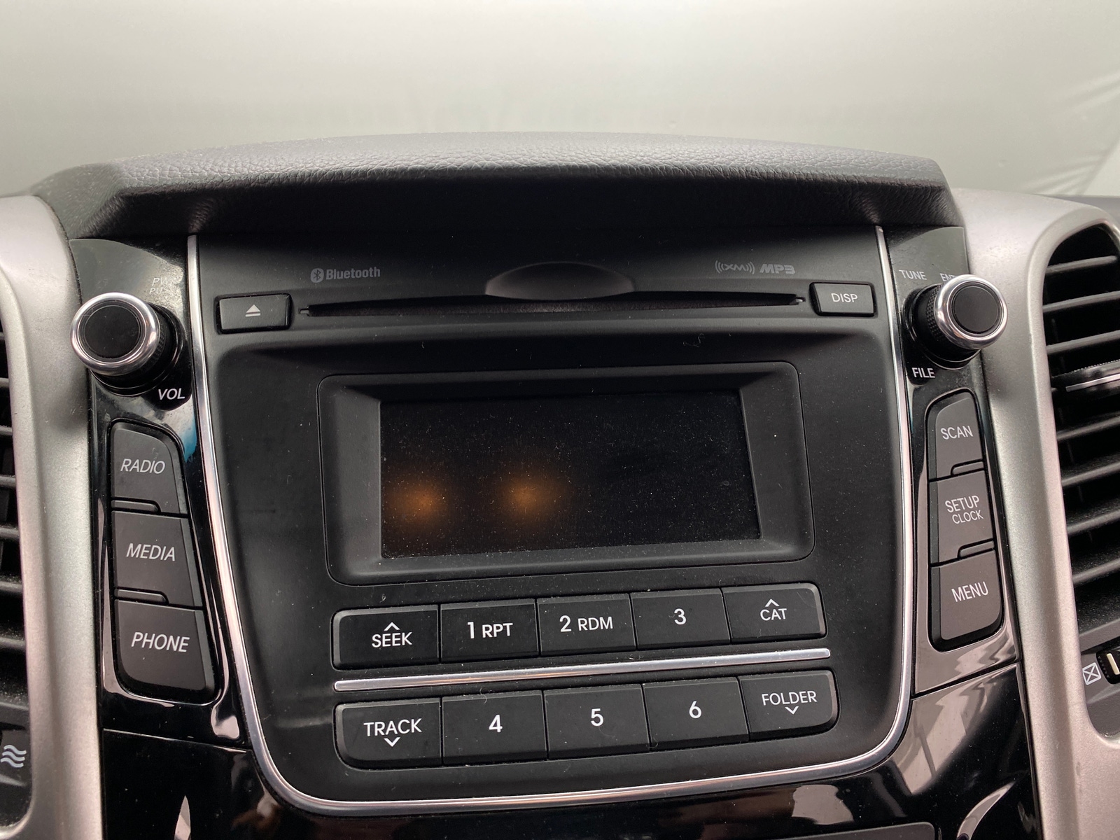 Thumbnail: 2017 Hyundai Elantra - 4
