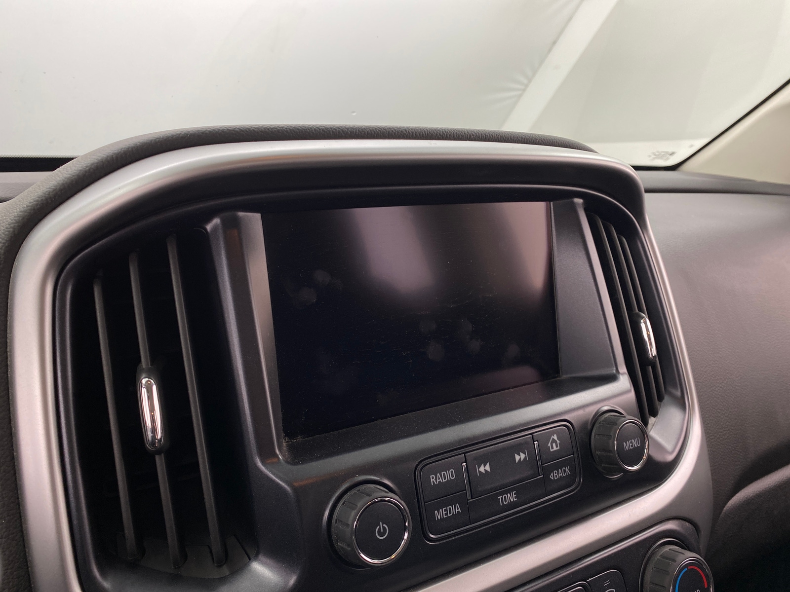Thumbnail: 2017 Chevrolet Colorado - 4