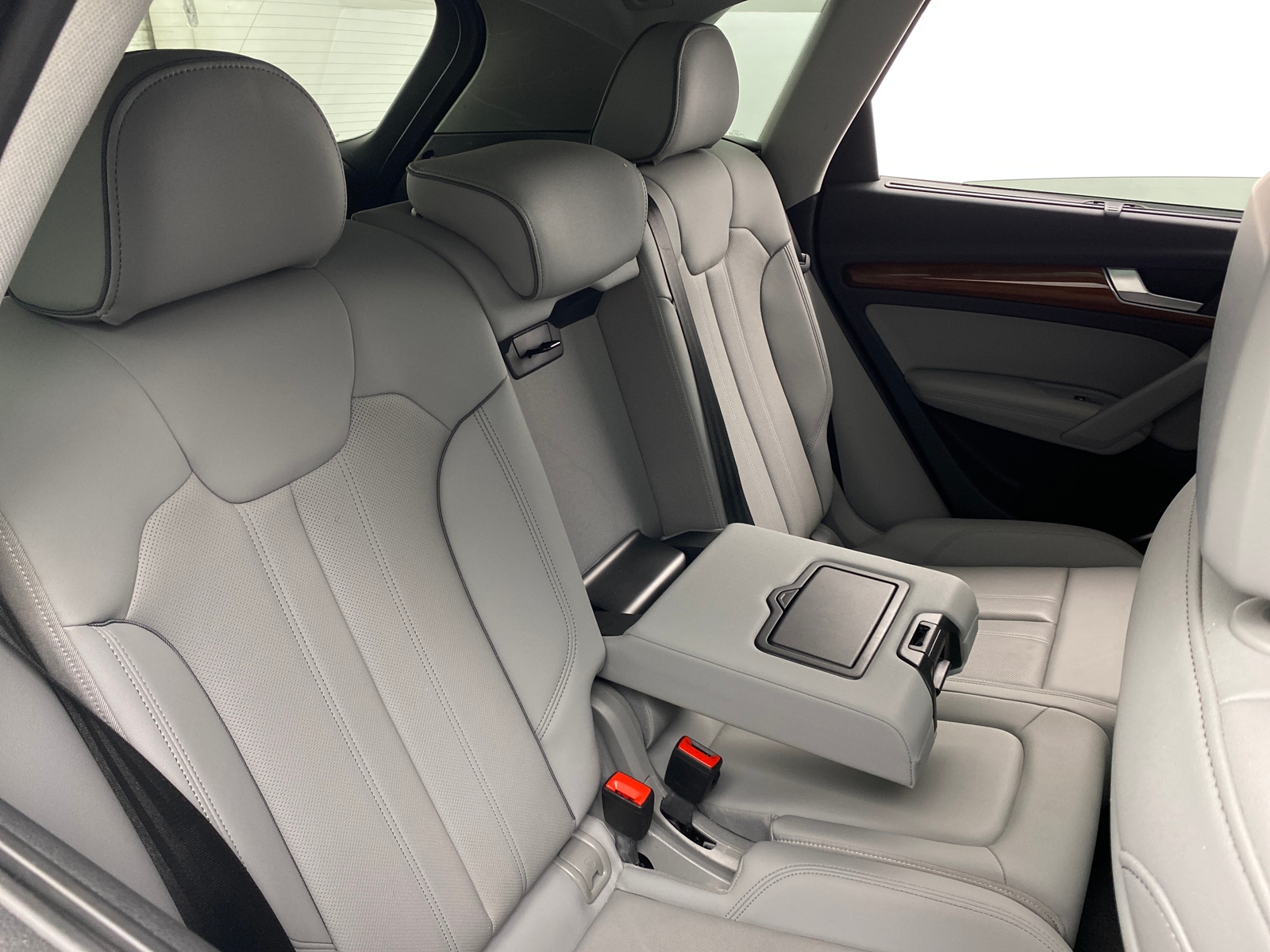 Thumbnail: 2021 Audi Q5 - 6