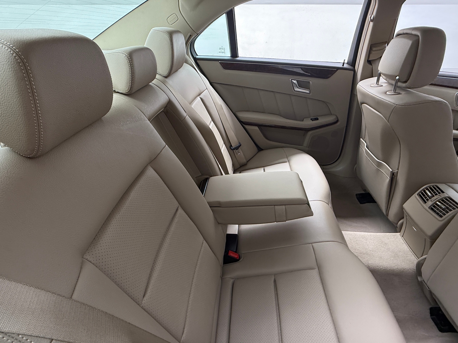 Thumbnail: 2013 Mercedes-Benz E-Class - 5