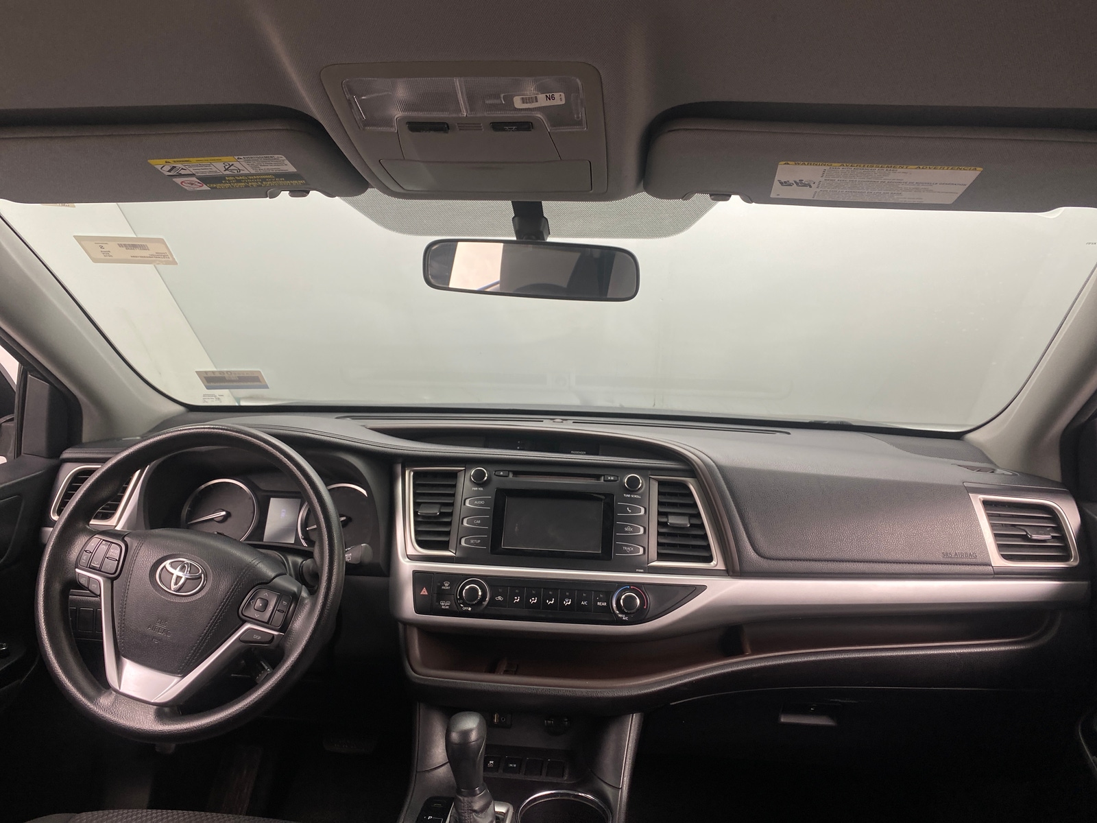 Thumbnail: 2016 Toyota Highlander - 3