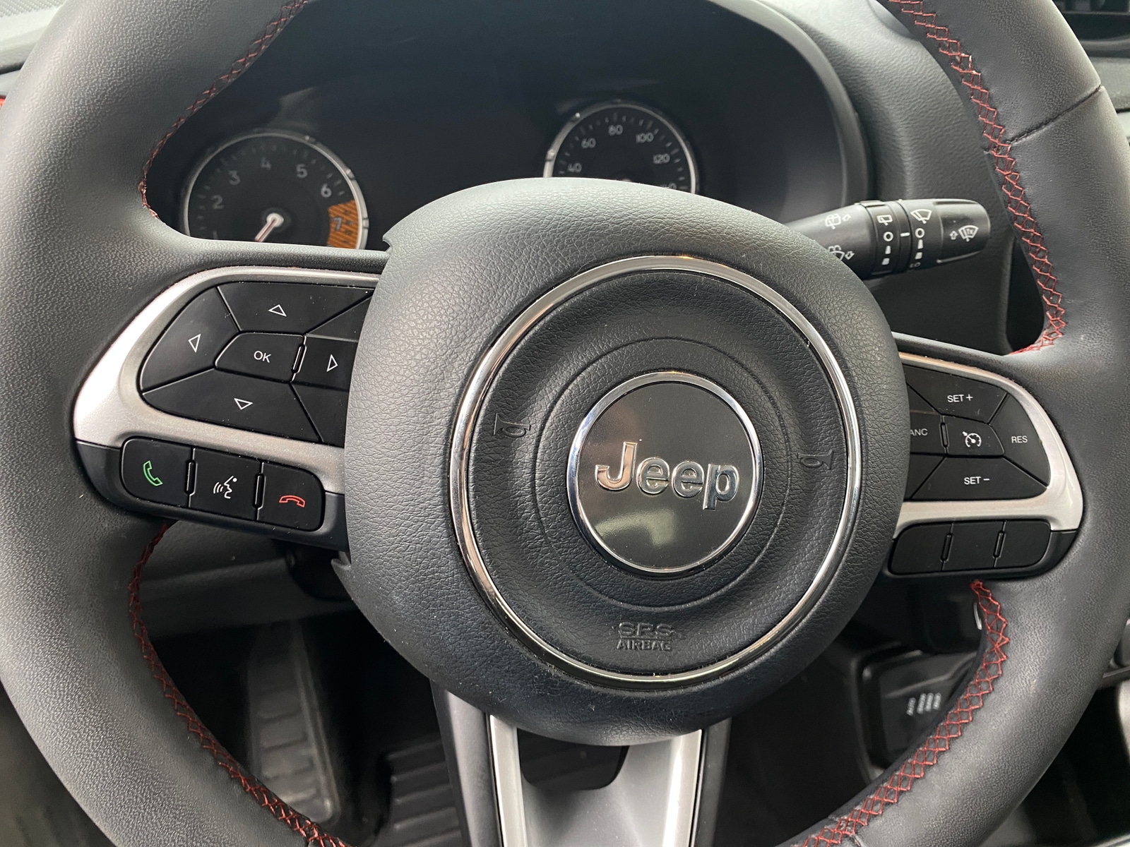Thumbnail: 2023 Jeep Renegade - 5
