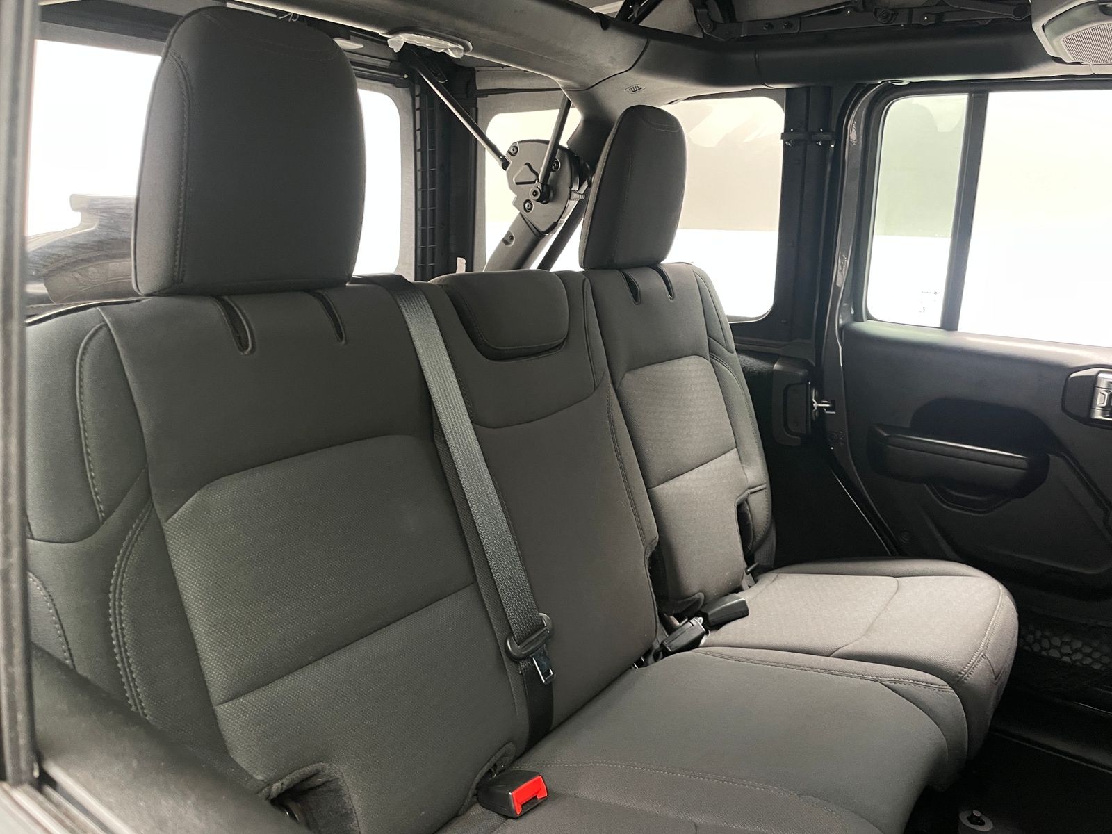 Thumbnail: 2021 Jeep Wrangler - 6