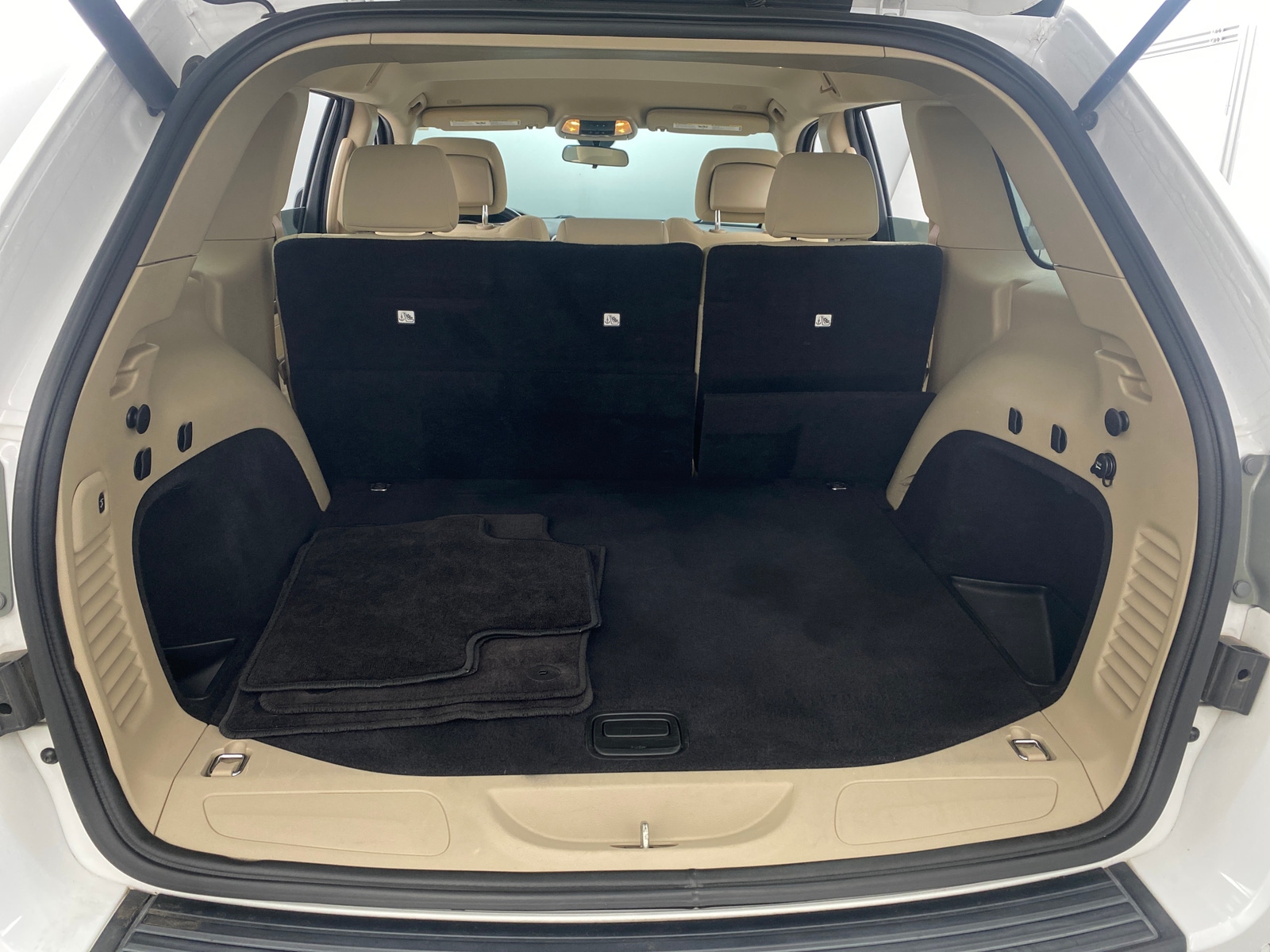 Thumbnail: 2018 Jeep Grand Cherokee - 7