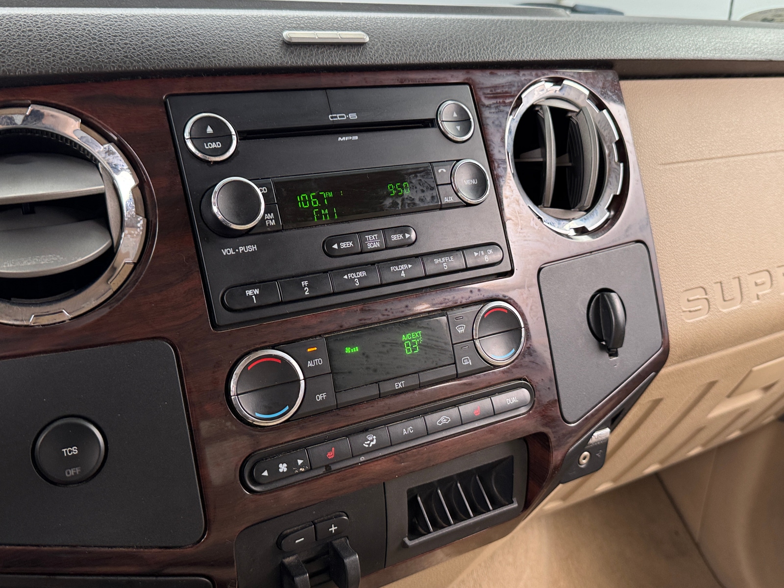 Thumbnail: 2010 Ford Econoline - 4