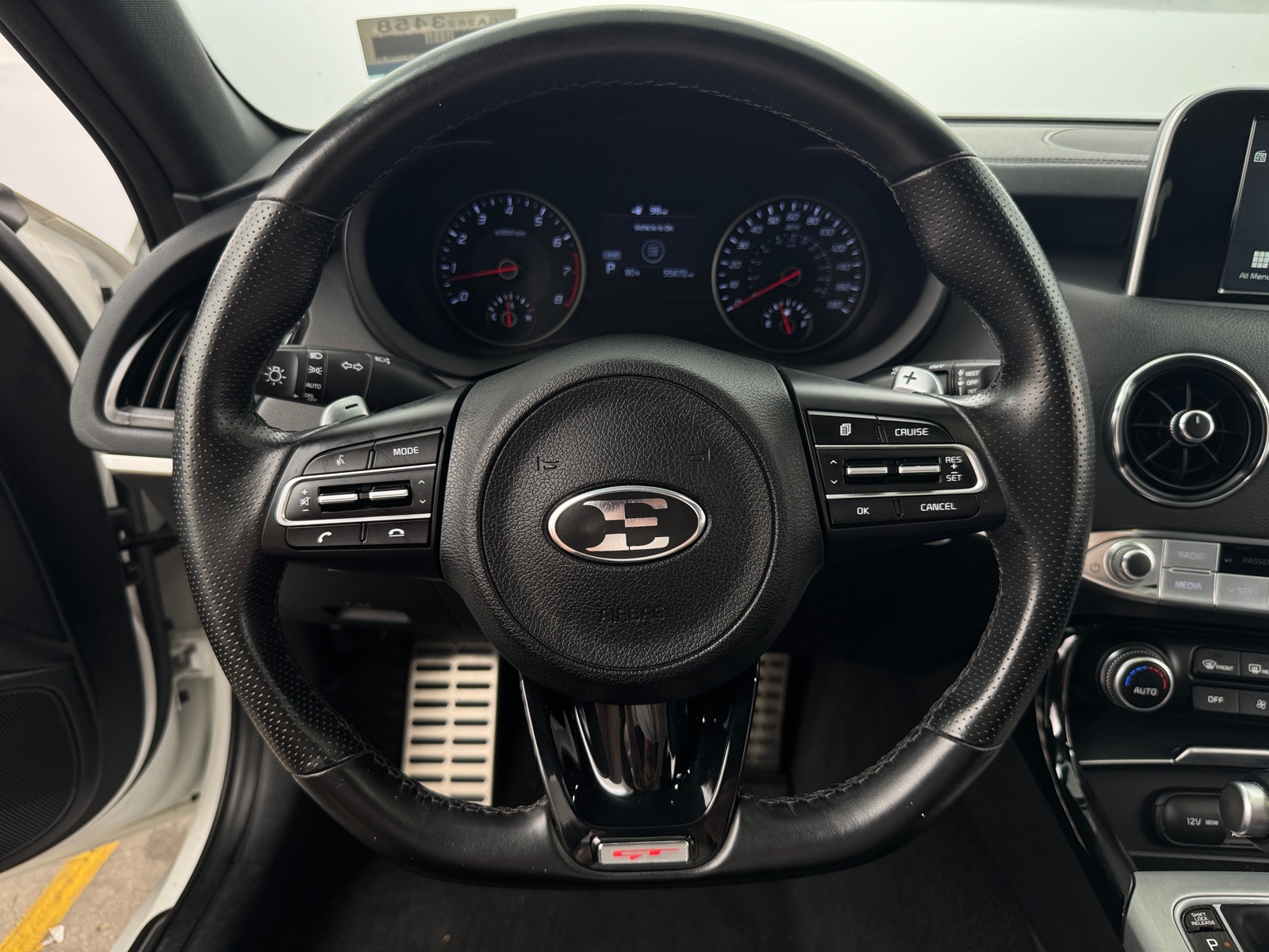 Thumbnail: 2018 Kia Stinger - 5