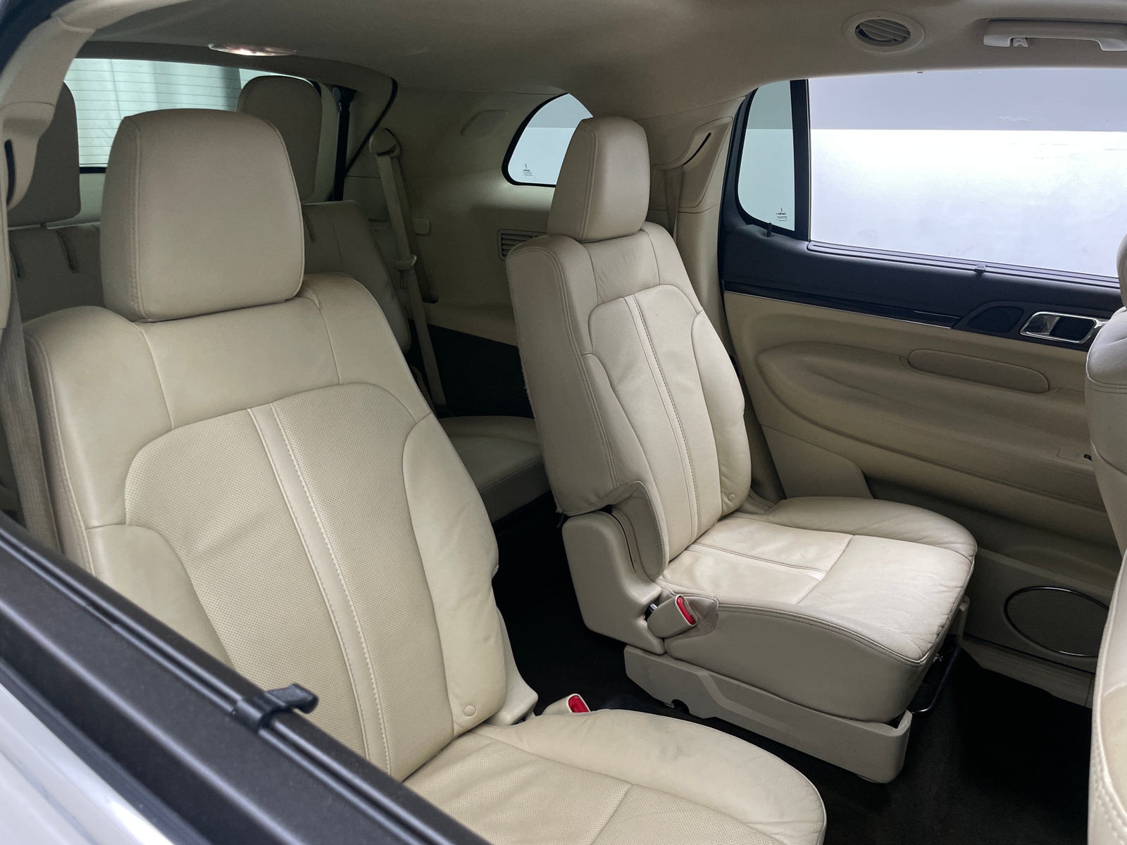 Thumbnail: 2019 Lincoln MKT - 5