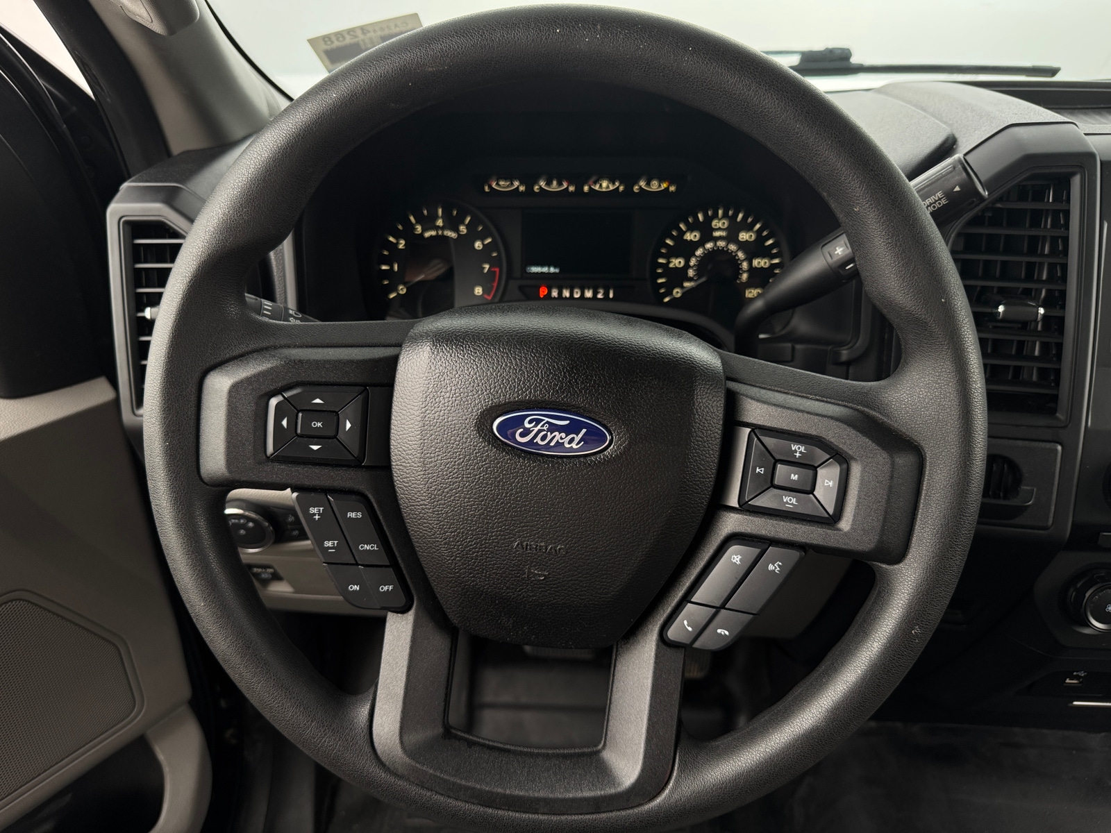 Thumbnail: 2018 Ford Econoline - 4