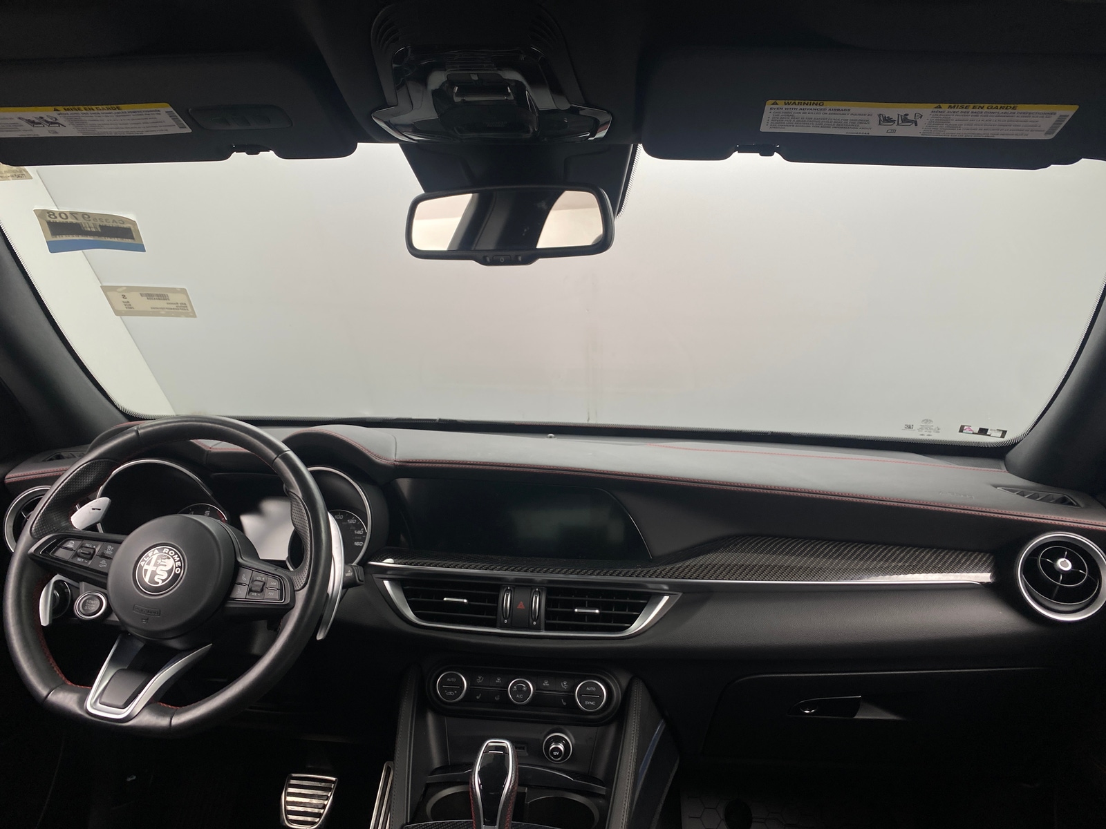 Thumbnail: 2023 Alfa Romeo Stelvio - 2