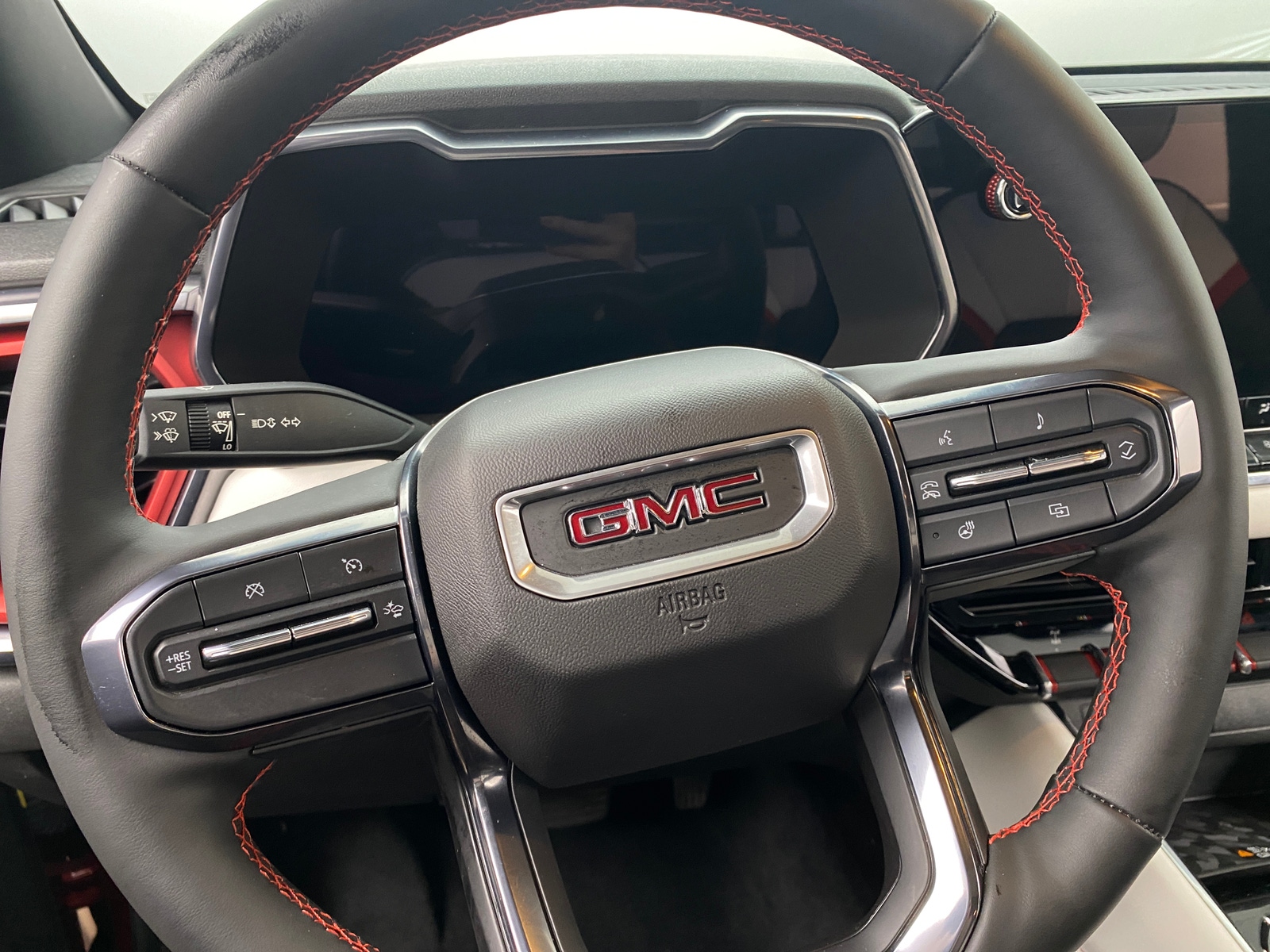 Thumbnail: 2023 GMC Canyon - 5