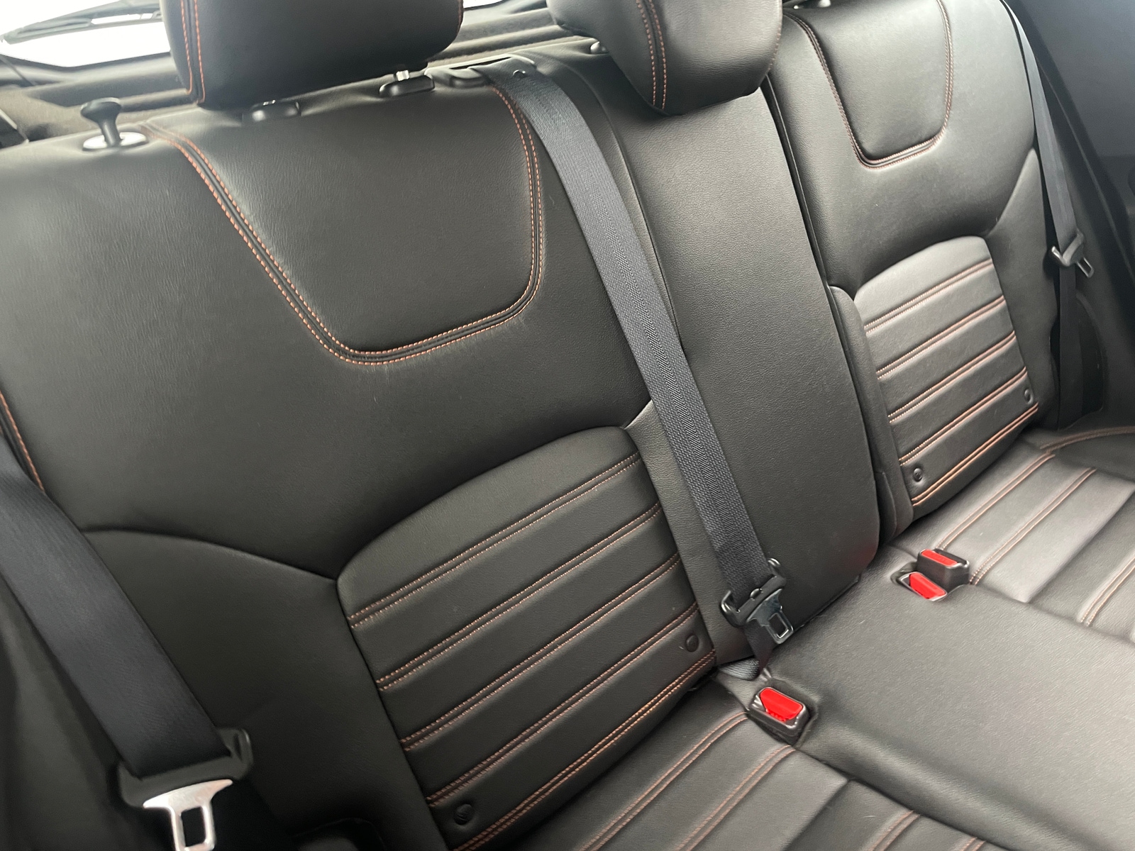 Thumbnail: 2018 Nissan Kicks - 6