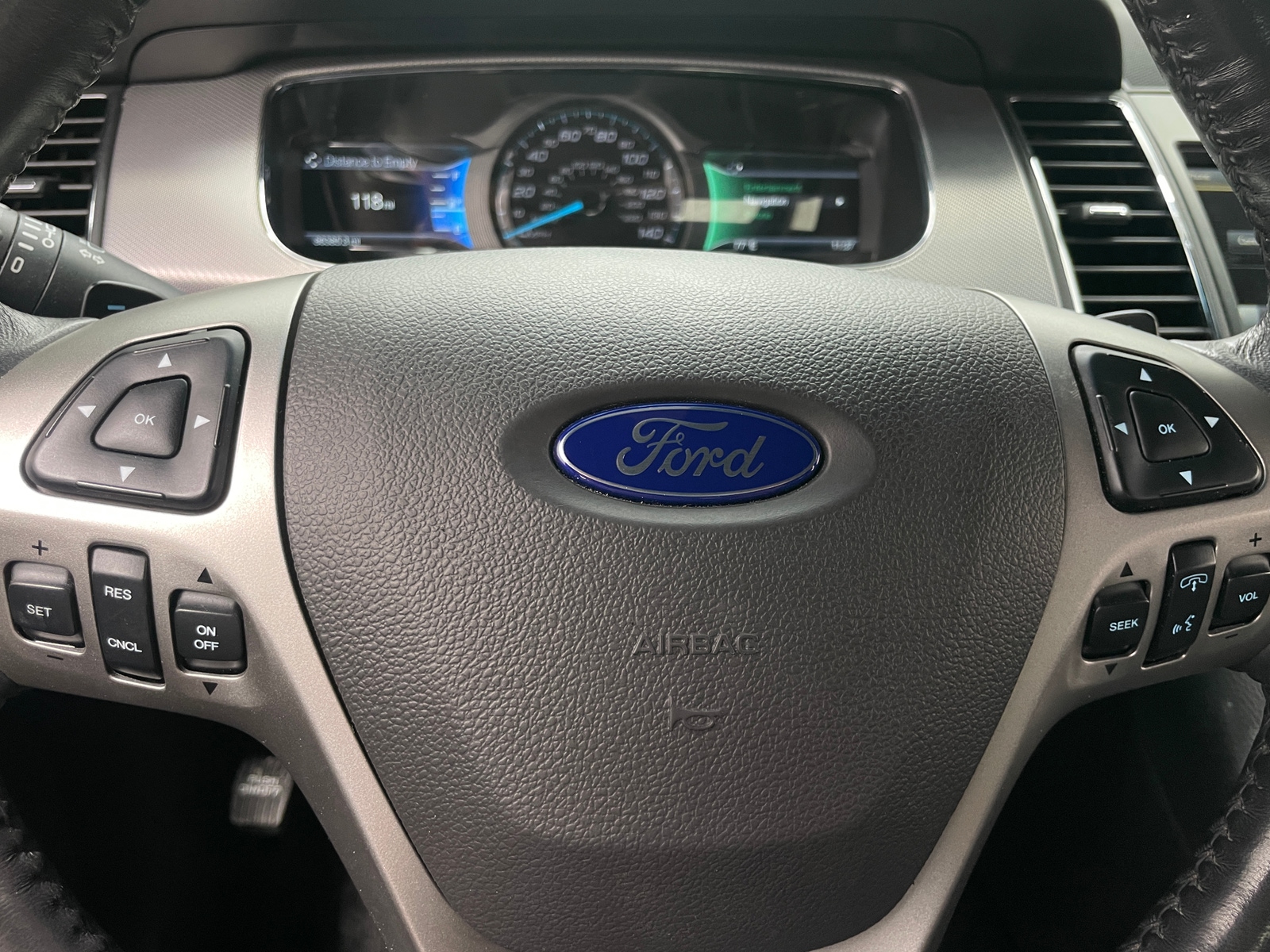 Thumbnail: 2015 Ford Taurus - 4
