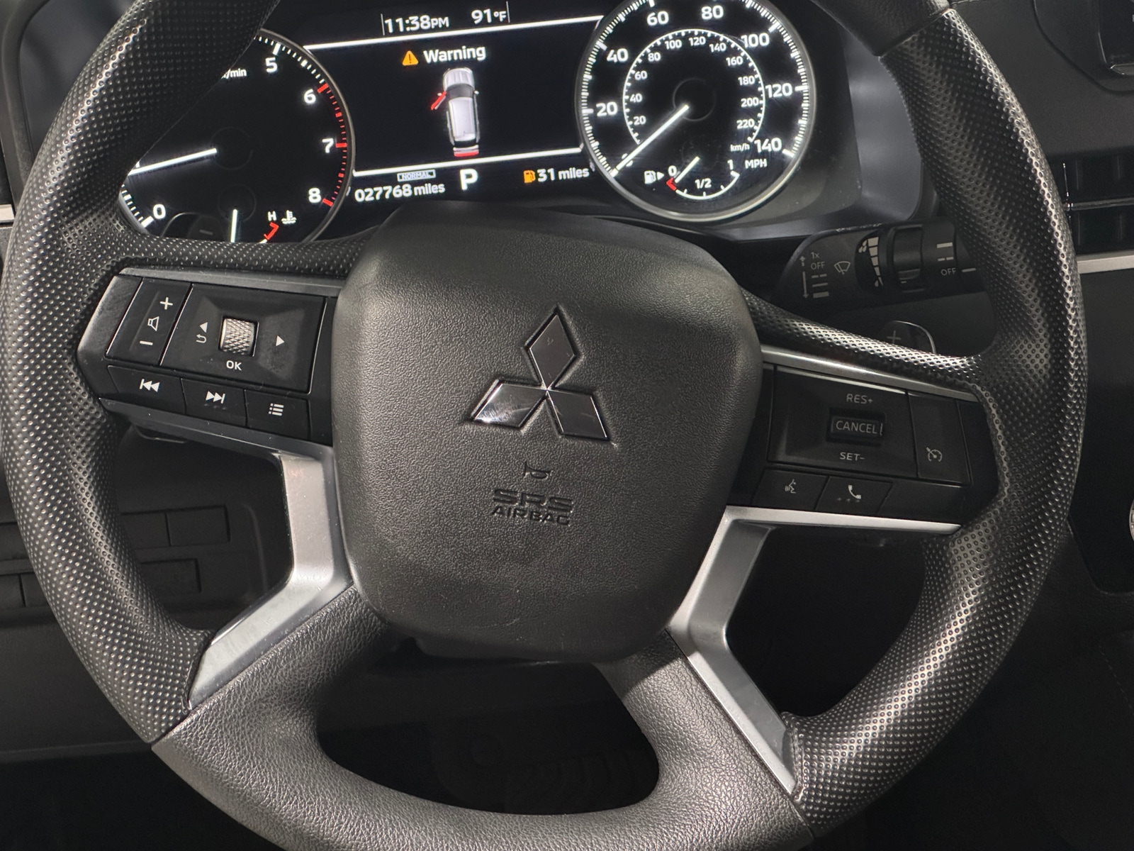 Thumbnail: 2024 Mitsubishi Outlander - 5