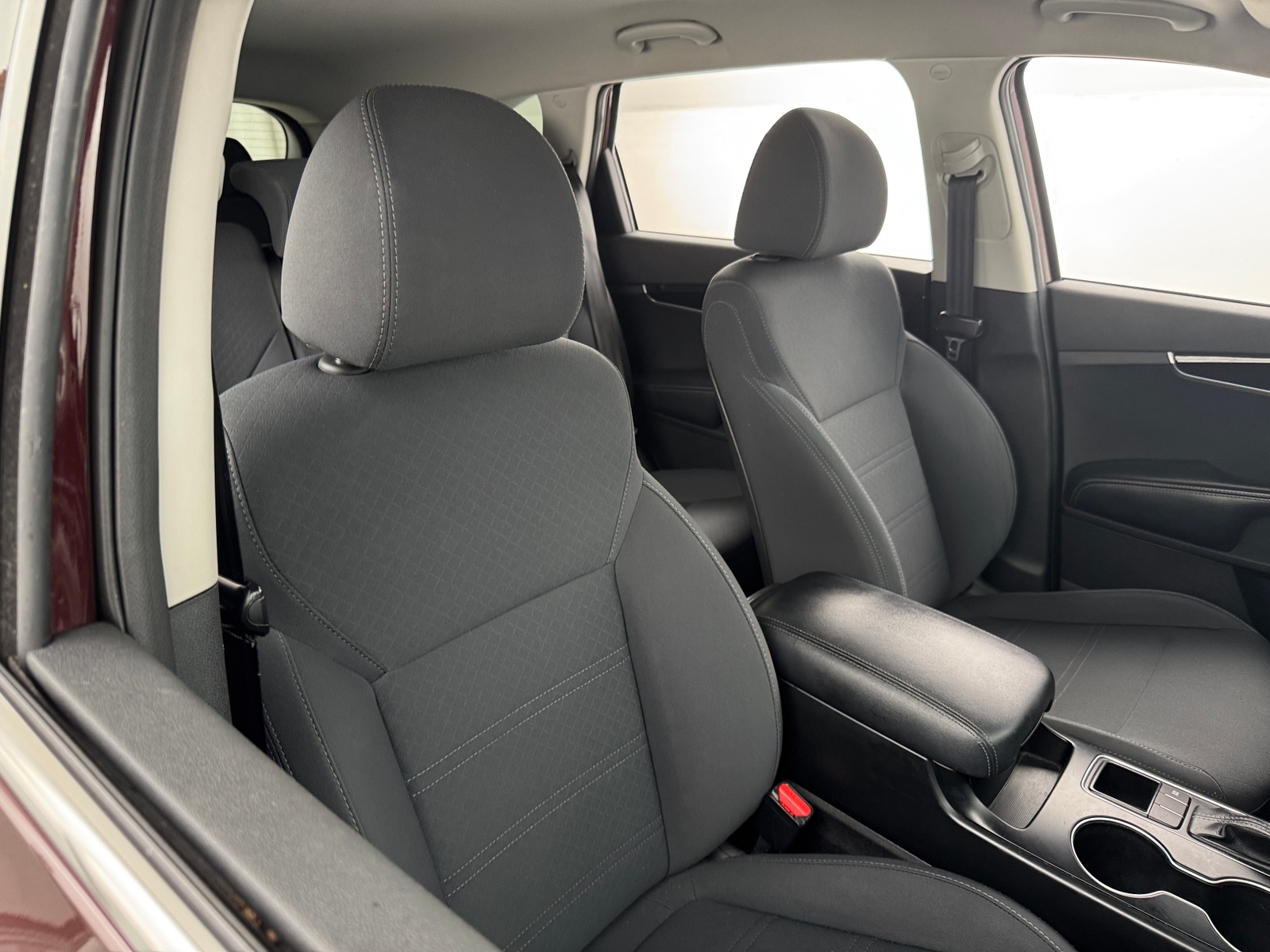 Thumbnail: 2019 Kia Sorento - 2