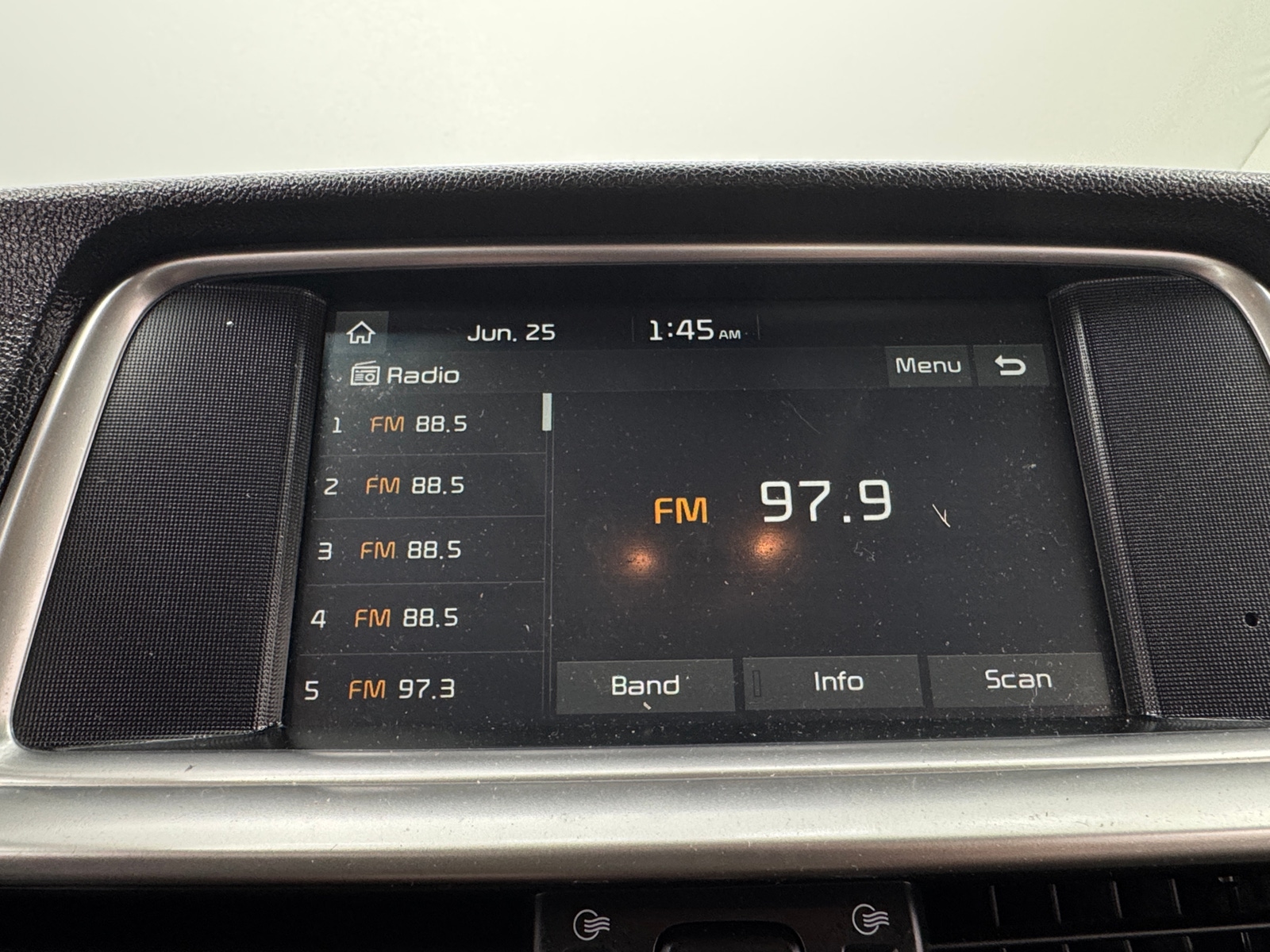 Thumbnail: 2019 Kia Optima - 4